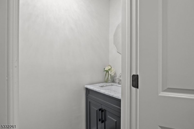 Lambertville City, New Jersey, 08530-1019, United States, 3 Bedrooms Bedrooms, ,2 BathroomsBathrooms,Residential,For Sale,1692384