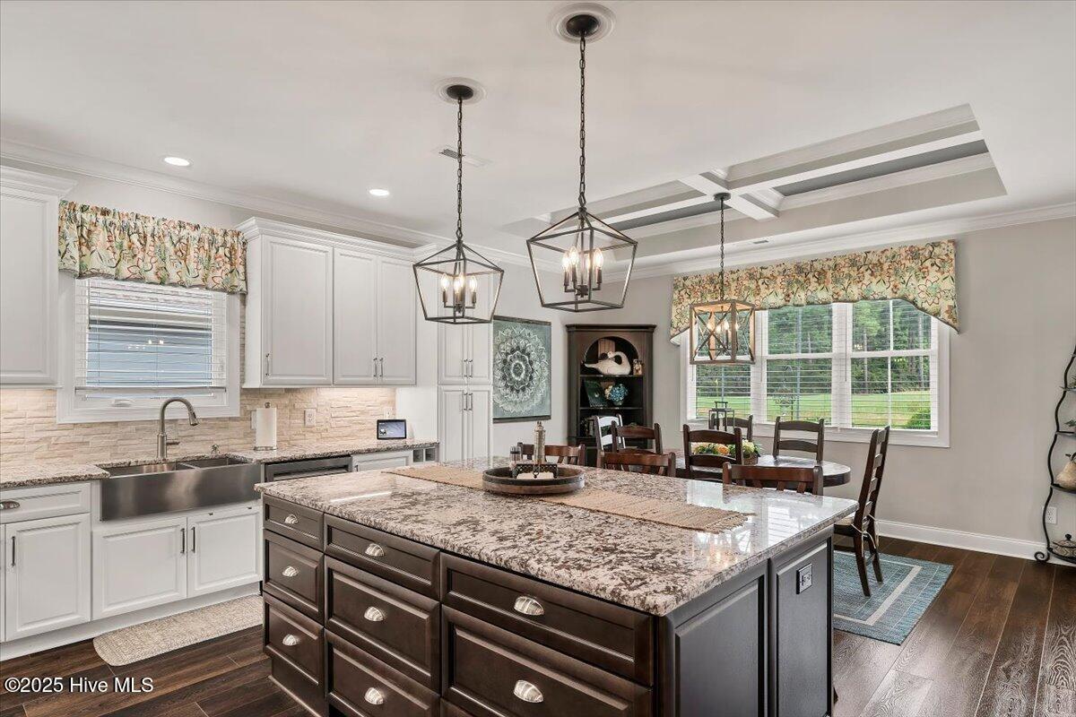Southern Pines, North Carolina, 28387, United States, 3 Bedrooms Bedrooms, ,3 BathroomsBathrooms,Residential,For Sale,1933285