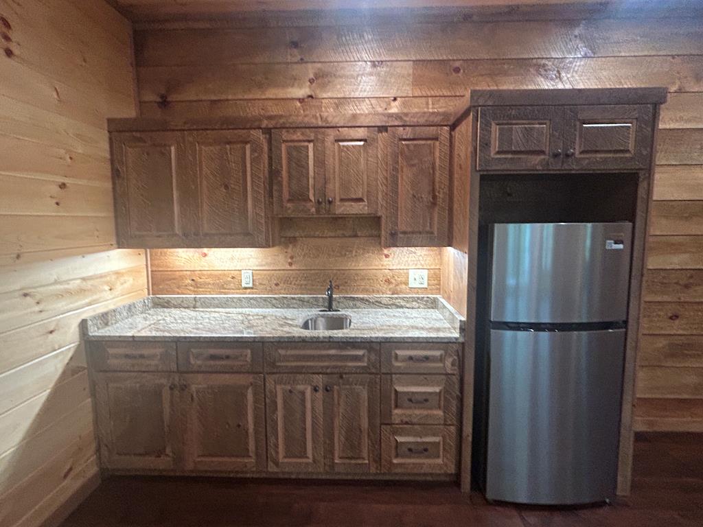 Mineral Bluff, Georgia, 30559, United States, 4 Bedrooms Bedrooms, ,3 BathroomsBathrooms,Residential,For Sale,1953348
