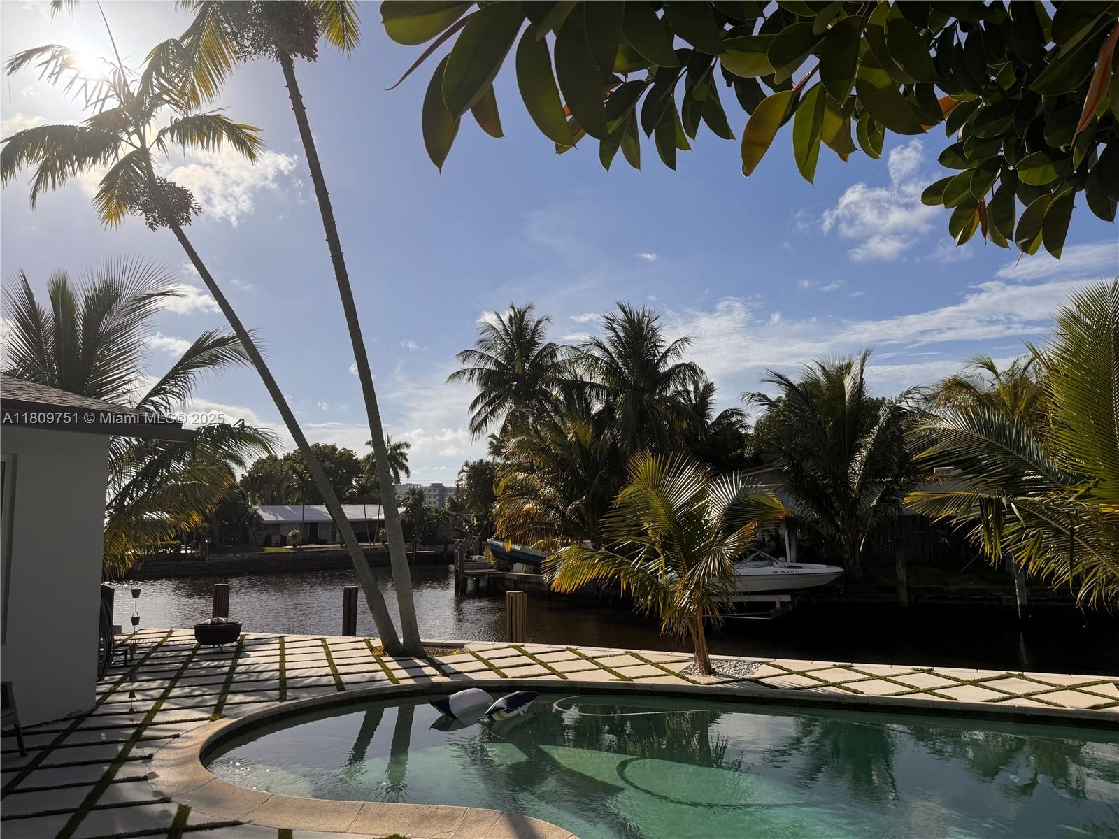 Pompano Beach, Florida, 33060, United States, 2 Bedrooms Bedrooms, ,2 BathroomsBathrooms,Residential,For Sale,1829168