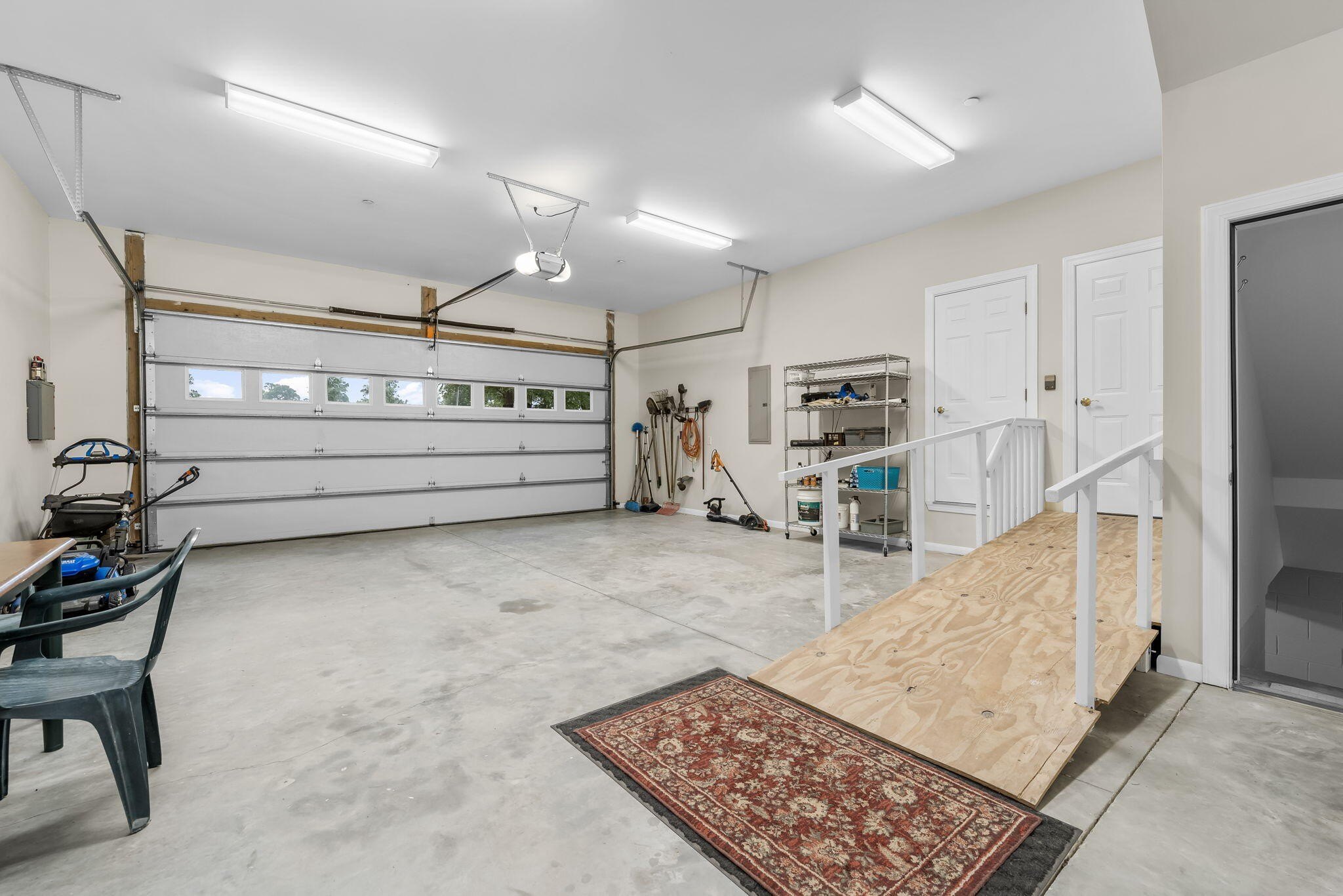 Youngstown, Florida, 32466, United States, 6 Bedrooms Bedrooms, ,6 BathroomsBathrooms,Residential,For Sale,1981831