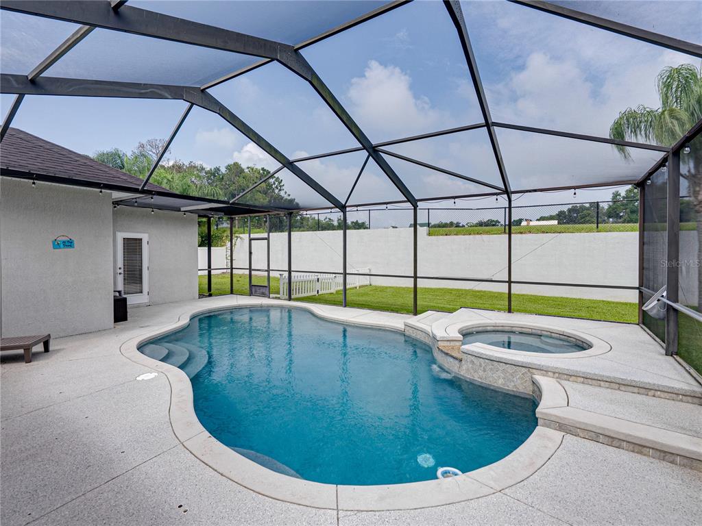 Lakeland, Florida, 33812, United States, 4 Bedrooms Bedrooms, ,3 BathroomsBathrooms,Residential,For Sale,1898596