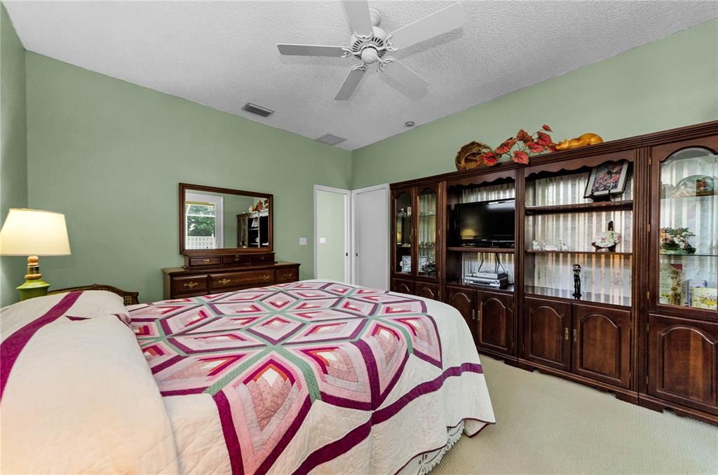 Dunedin, Florida, 34698, United States, 4 Bedrooms Bedrooms, ,2 BathroomsBathrooms,Residential,For Sale,1848616