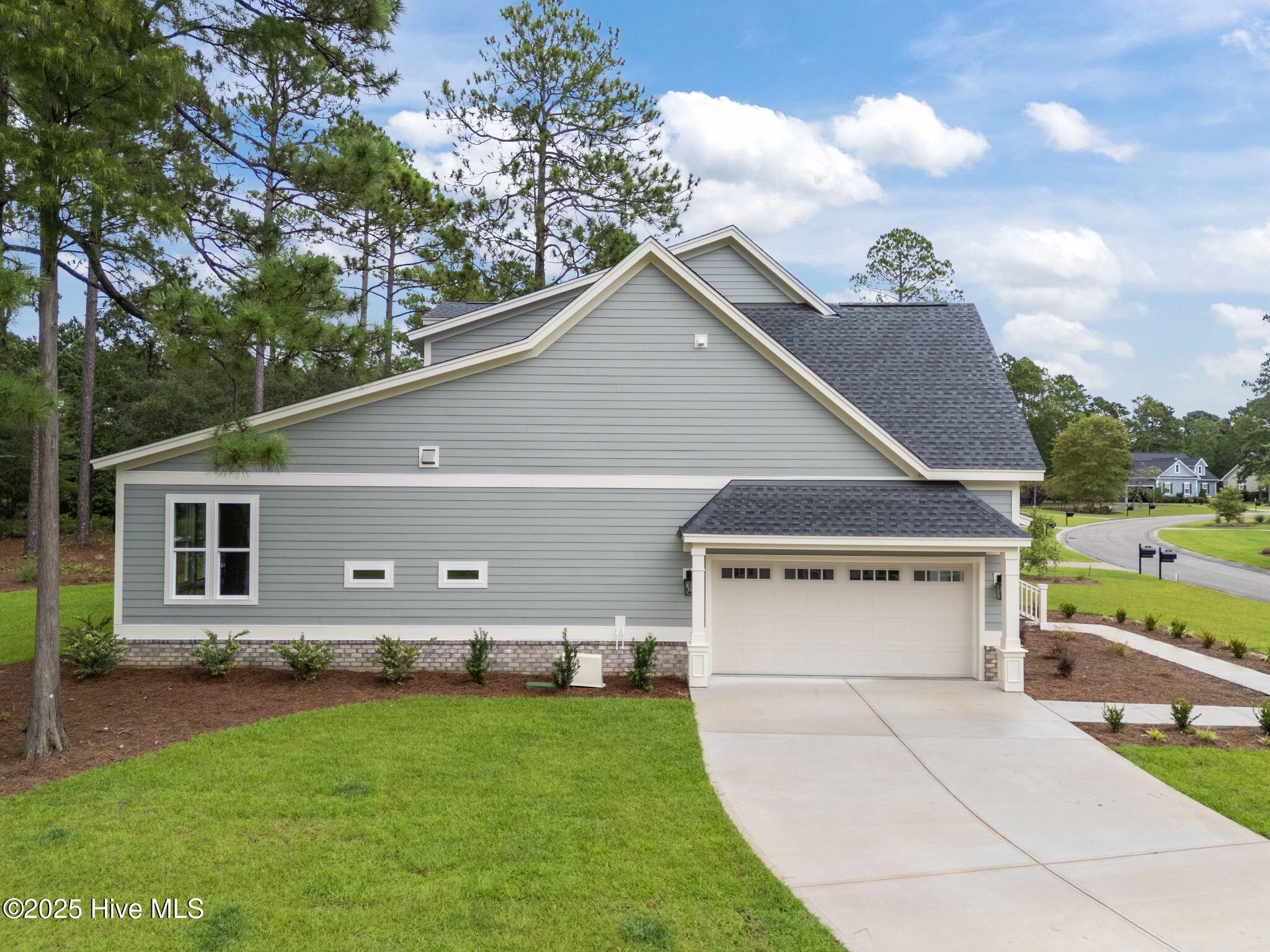 Bolivia, North Carolina, 28422, United States, 4 Bedrooms Bedrooms, ,4 BathroomsBathrooms,Residential,For Sale,1976171