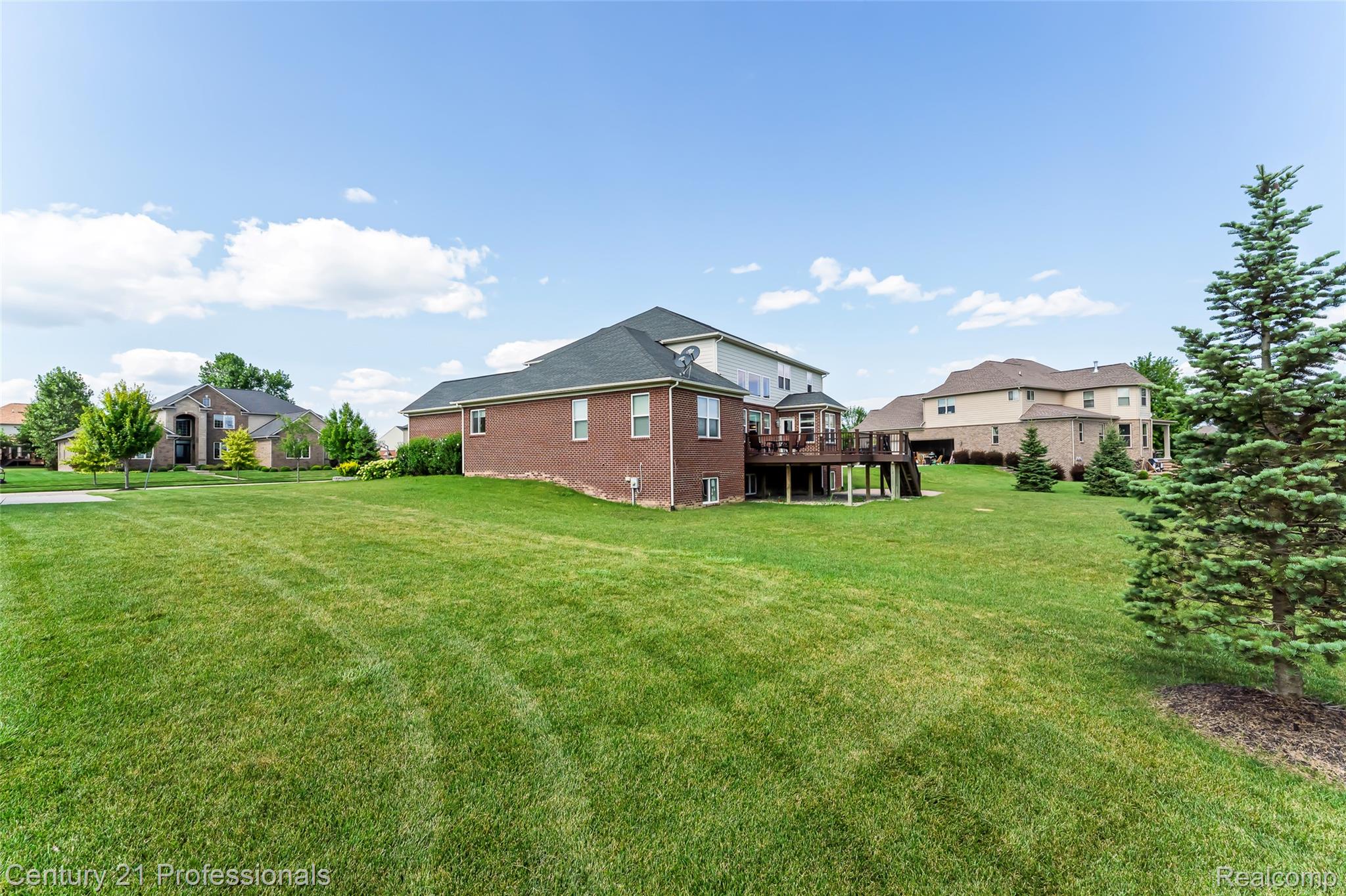 Canton, Michigan, 48187, United States, 5 Bedrooms Bedrooms, ,6 BathroomsBathrooms,Residential,For Sale,1908049