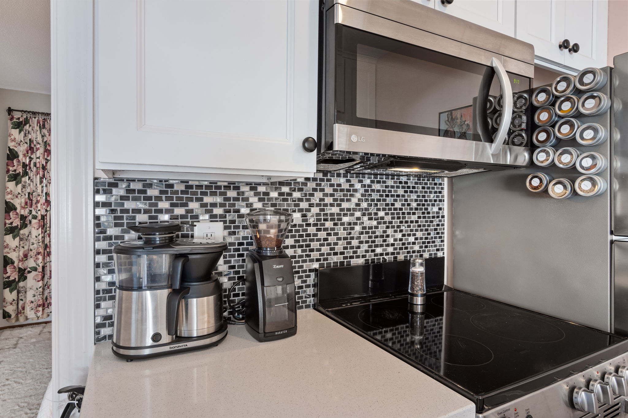  807 W Trinity Avenue, Durham, NC, 27701 - 物件實景