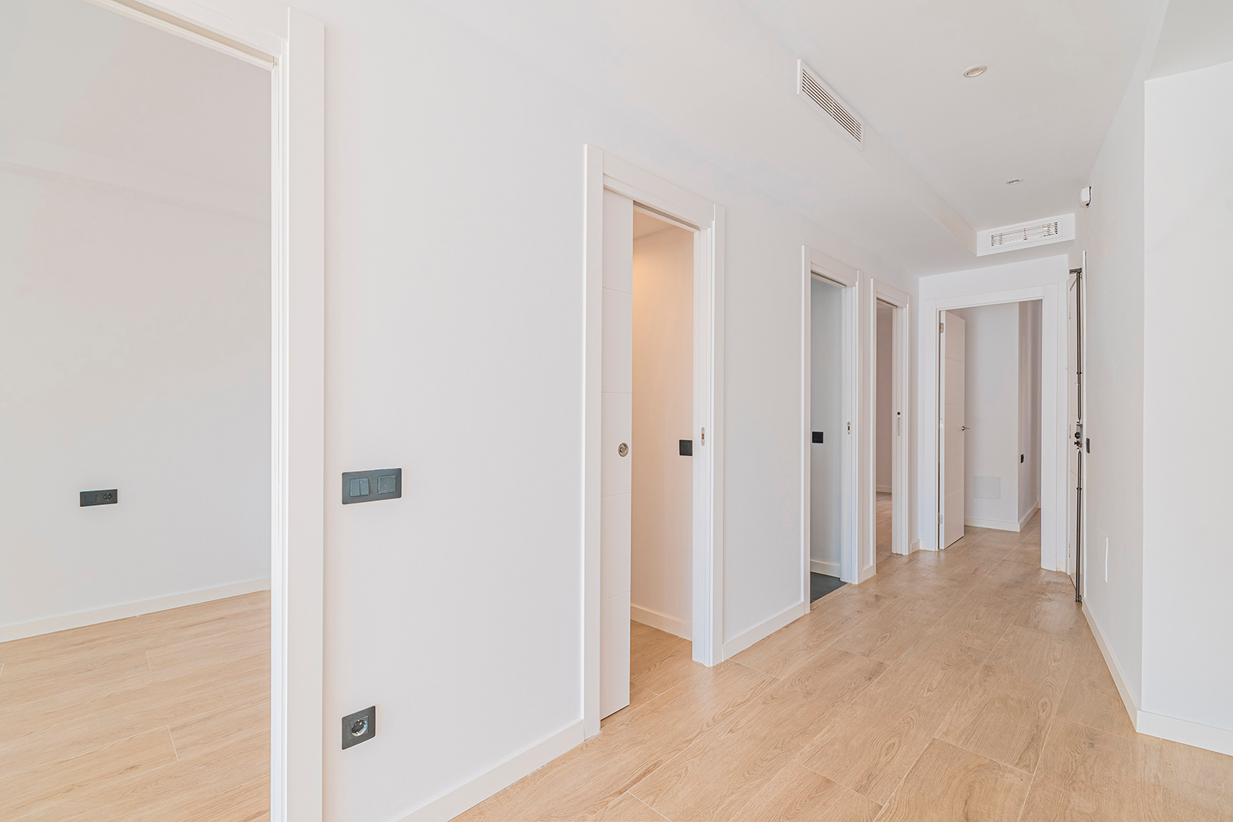  Fantastic flat with terrace in refurbished building with elevator - 物件實景