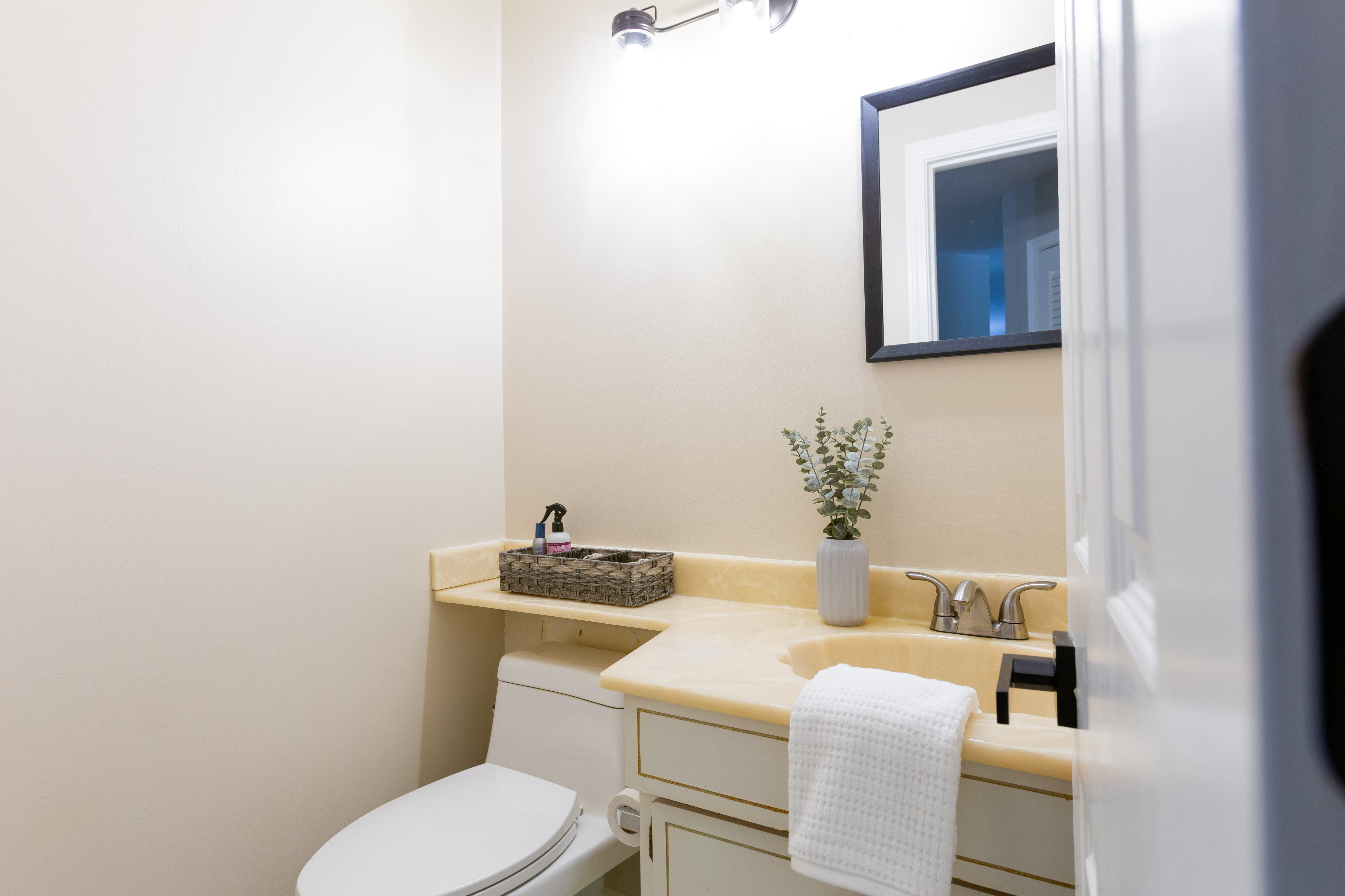  770 Salisbury St, Worcester, MA 01609 - 物件實景