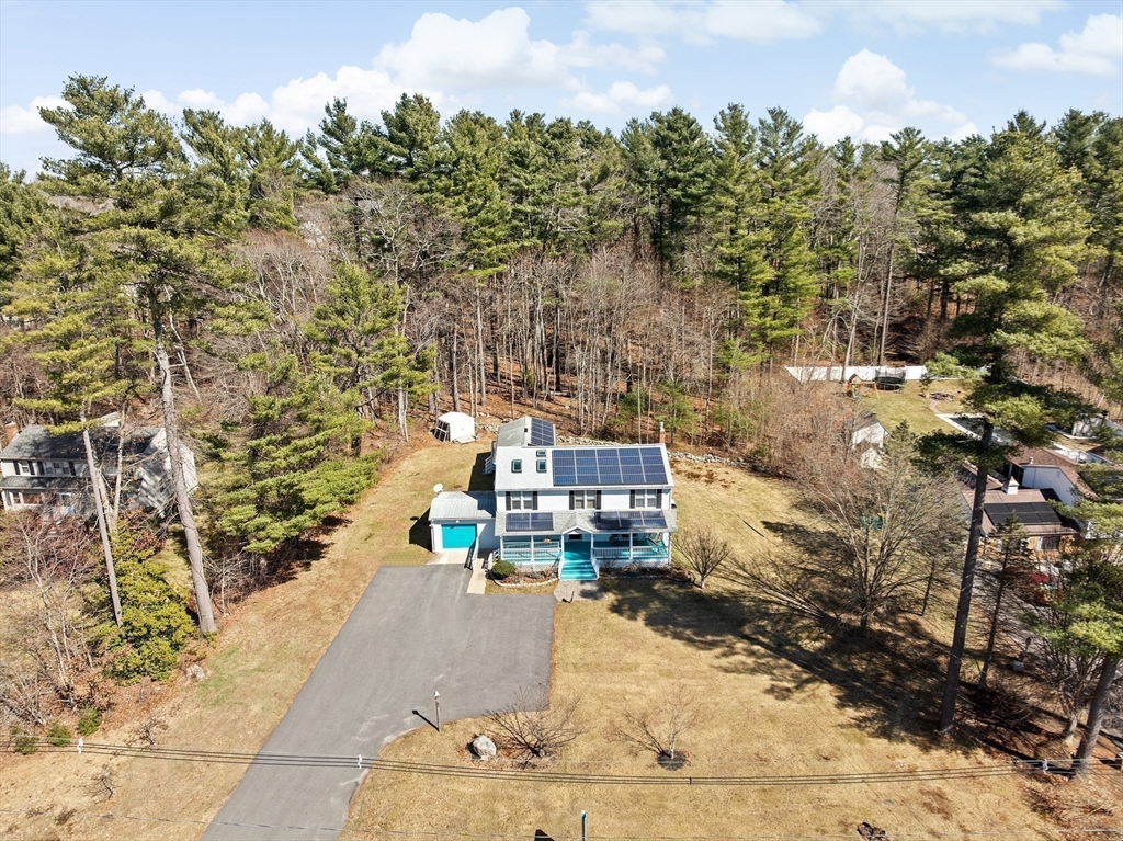 Easton, Massachusetts, 02375, United States, 3 Bedrooms Bedrooms, ,3 BathroomsBathrooms,Residential,For Sale,1975214