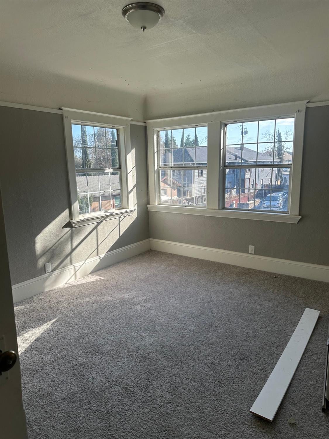 Walnut Grove, California, 95690, United States, 6 Bedrooms Bedrooms, ,4 BathroomsBathrooms,Residential,For Sale,2008796