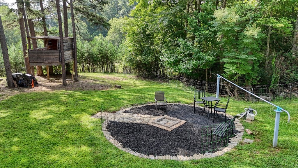 Murphy, North Carolina, 28906, United States, 3 Bedrooms Bedrooms, ,3 BathroomsBathrooms,Residential,For Sale,1902366