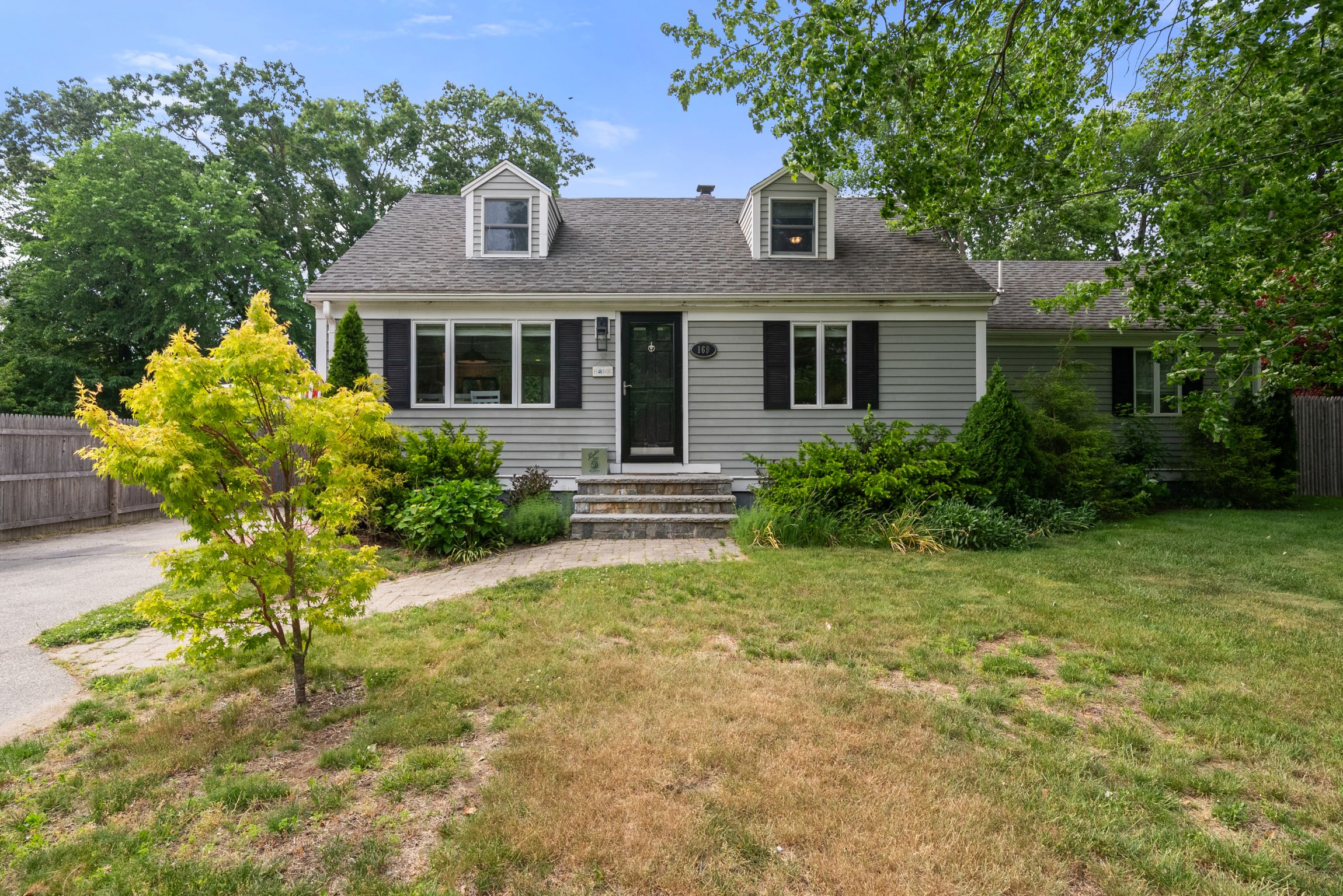  169 Pond St, Cohasset, MA, 02025 - 物件實景