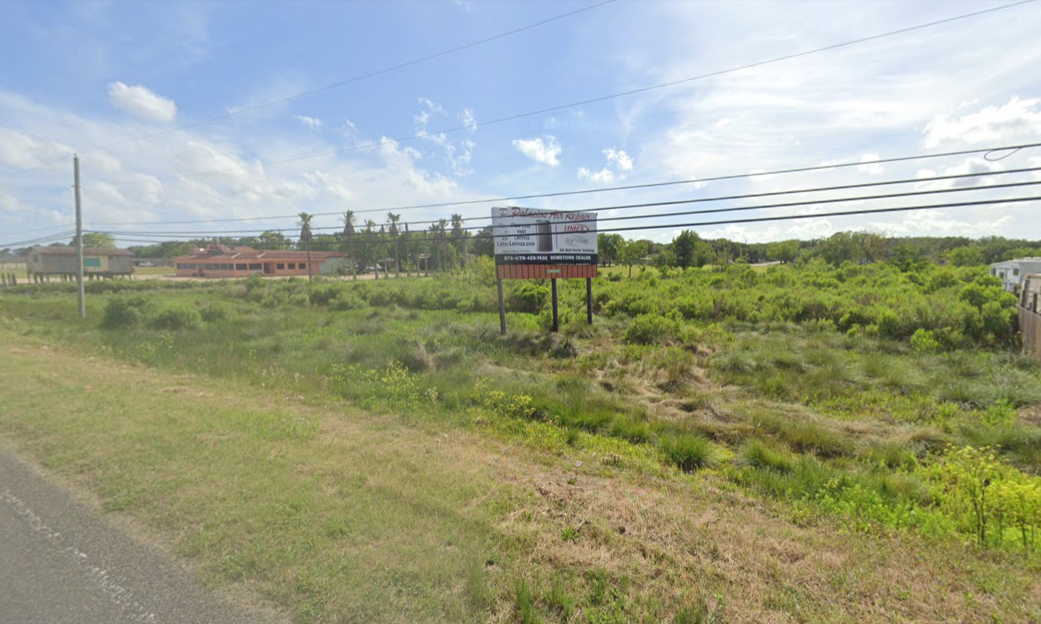Palacios, Texas, 77465, United States, 2 Bedrooms Bedrooms, ,2 BathroomsBathrooms,Residential,For Sale,1759838