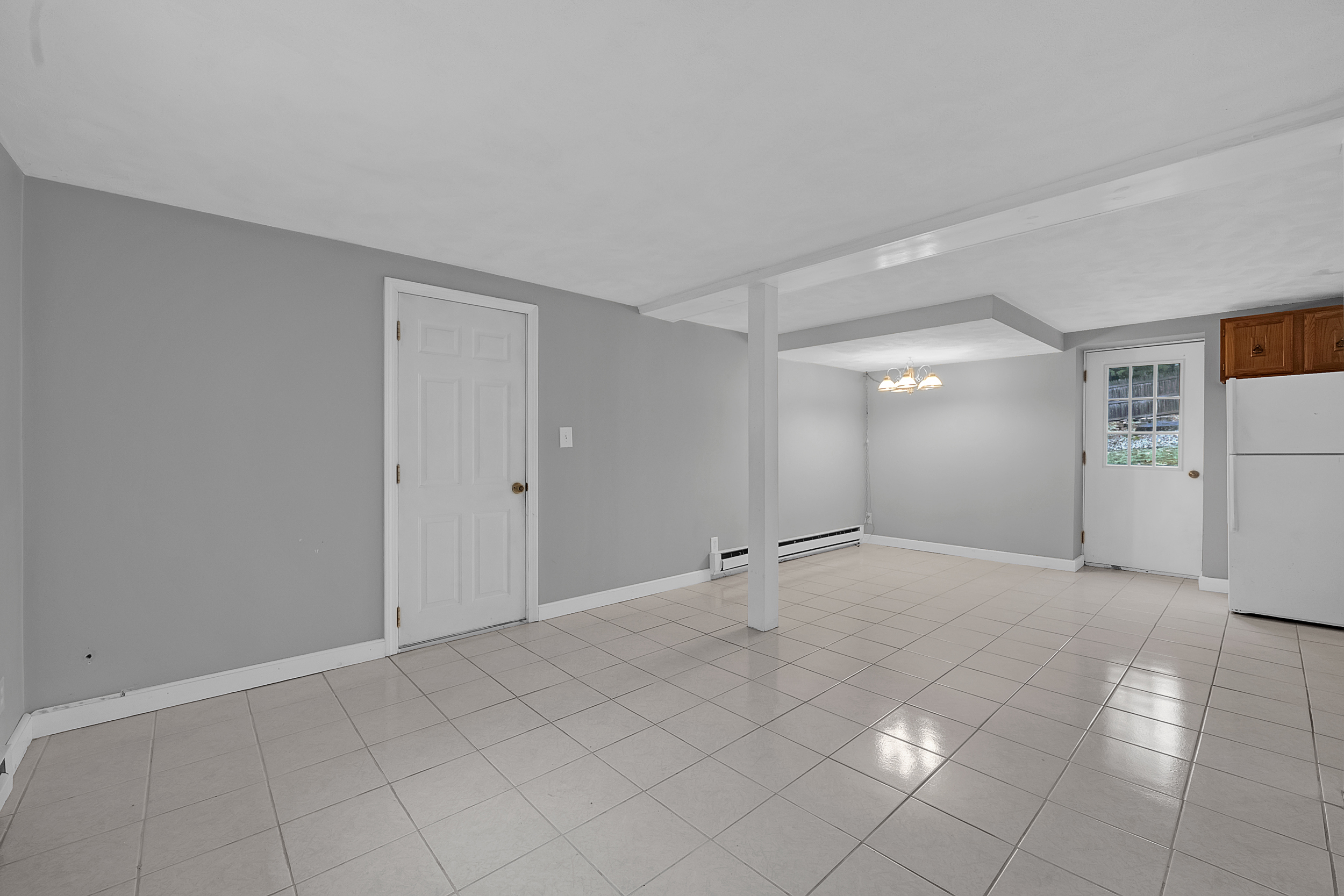 Wakefield, Massachusetts, 01880, United States, 4 Bedrooms Bedrooms, ,3 BathroomsBathrooms,Residential,For Sale,1978637