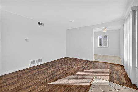 Compton, California, 90222, United States, 3 Bedrooms Bedrooms, ,3 BathroomsBathrooms,Residential,For Sale,1985749