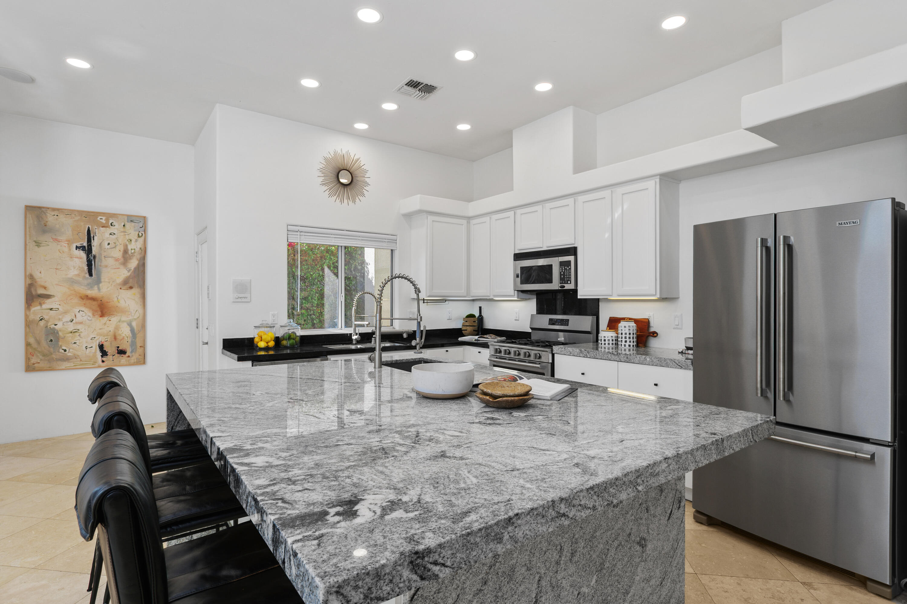 La Quinta, California, 92253, United States, 4 Bedrooms Bedrooms, ,1 BathroomBathrooms,Residential,For Sale,1999091