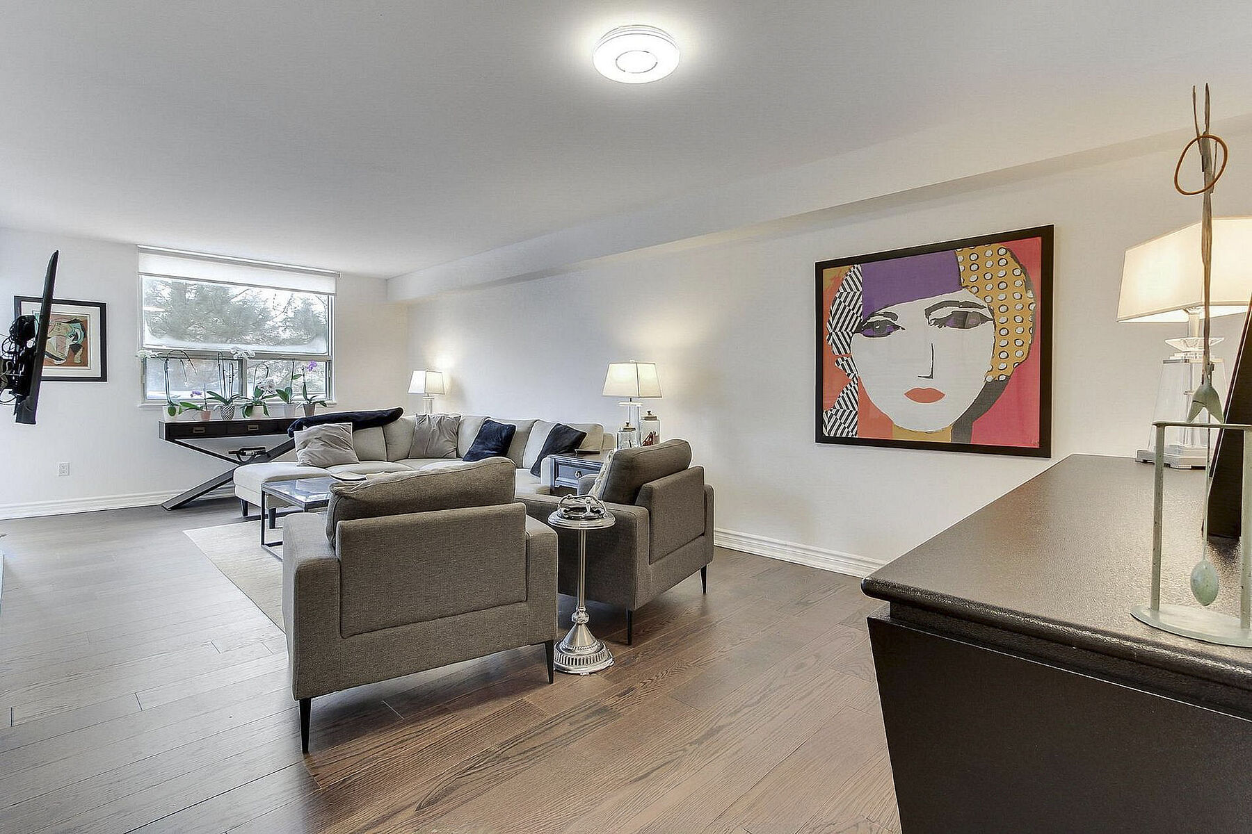  Condo in Richmond Hill - 物件實景