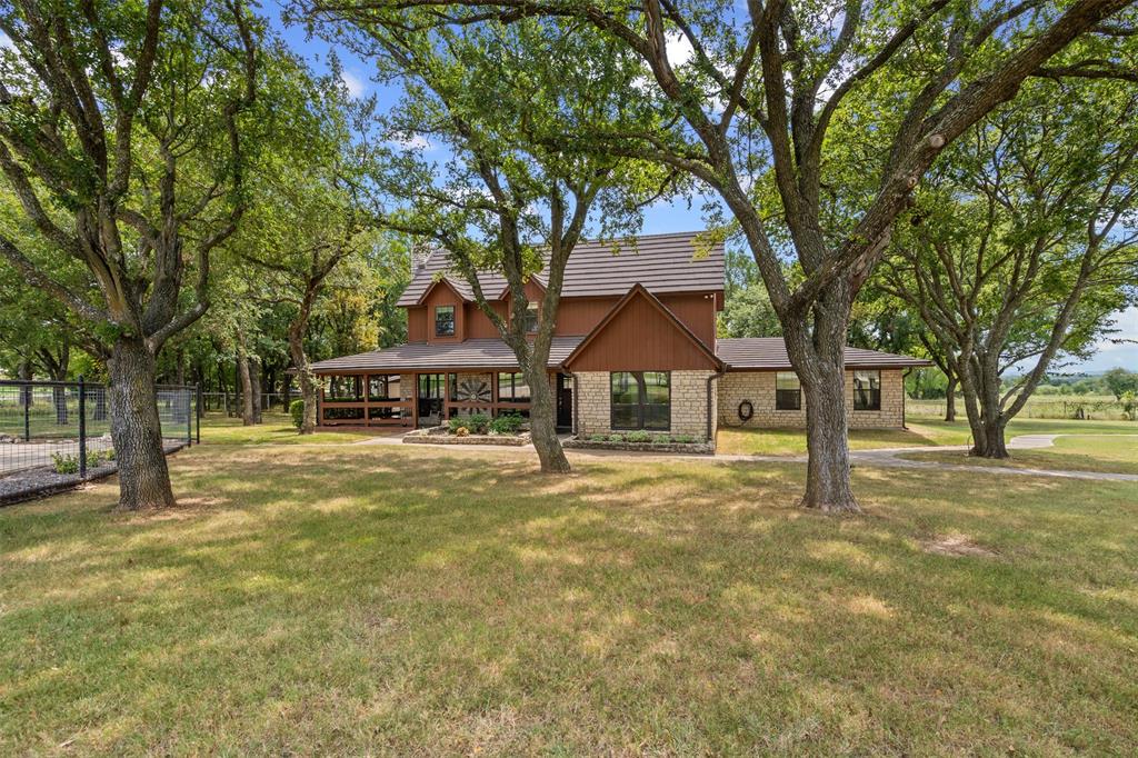 Cleburne, Texas, 76031, United States, 4 Bedrooms Bedrooms, ,3 BathroomsBathrooms,Residential,For Sale,1918510