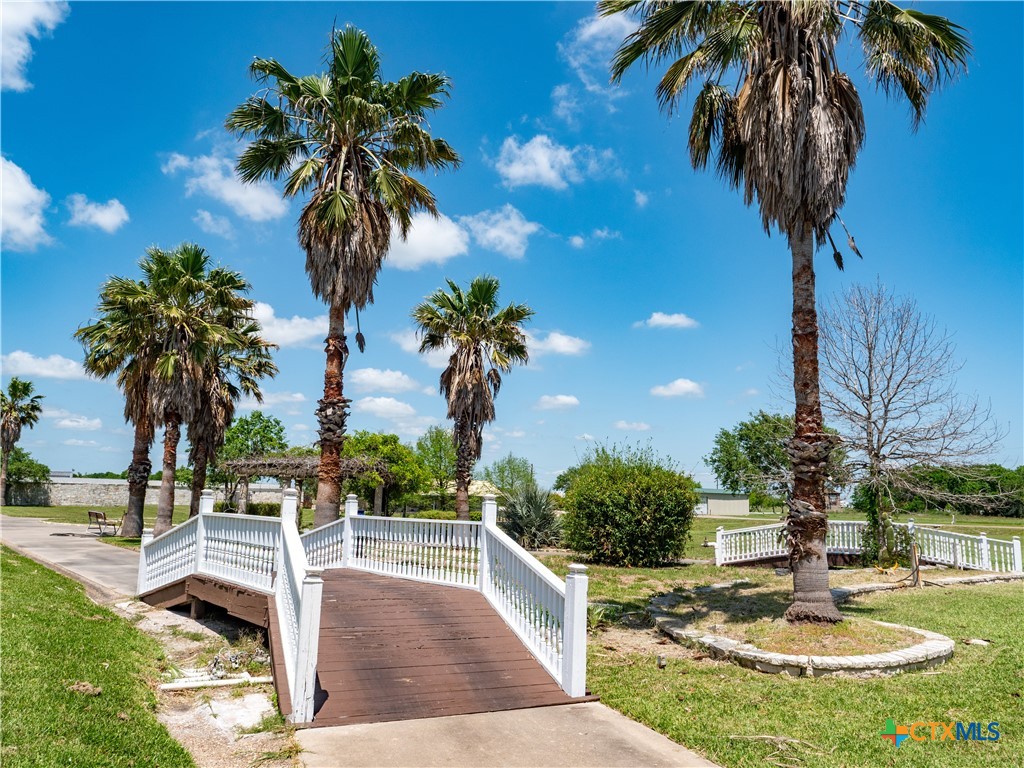 Edna, Texas, 77957, United States, 5 Bedrooms Bedrooms, ,5 BathroomsBathrooms,Residential,For Sale,1770365