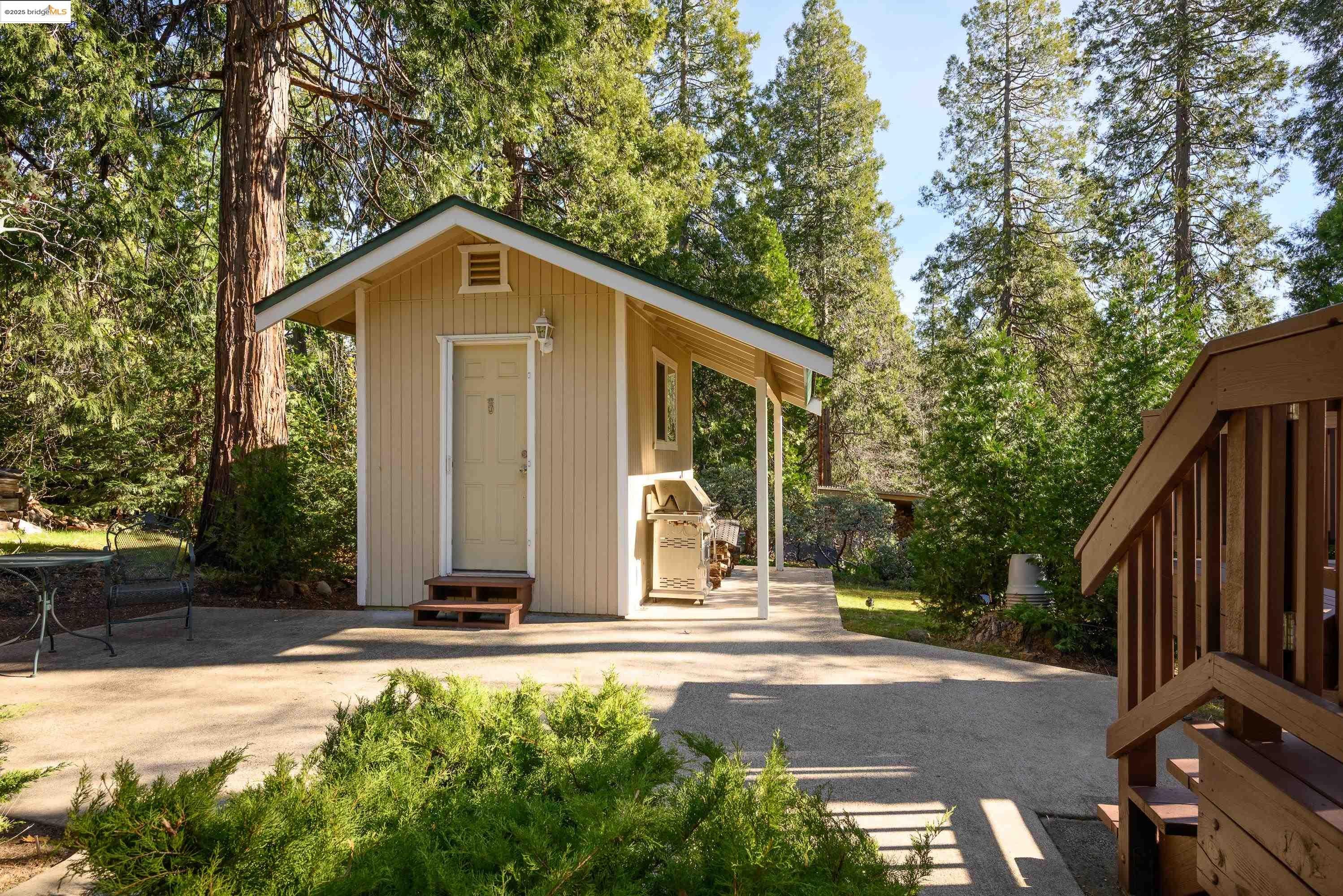 Twain Harte, California, 95383, United States, 3 Bedrooms Bedrooms, ,3 BathroomsBathrooms,Residential,For Sale,1978195