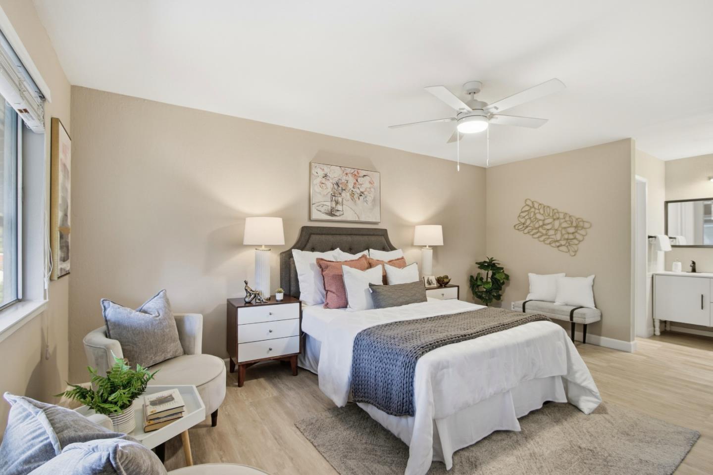 Santa Clara, California, 95051, United States, 2 Bedrooms Bedrooms, ,2 BathroomsBathrooms,Residential,For Sale,1996965