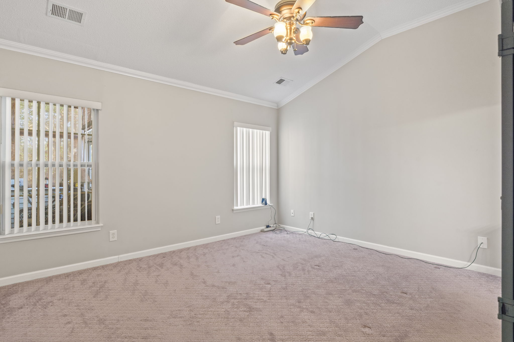 North Myrtle Beach, South Carolina, 29582, United States, 3 Bedrooms Bedrooms, ,2 BathroomsBathrooms,Residential,For Sale,2007434