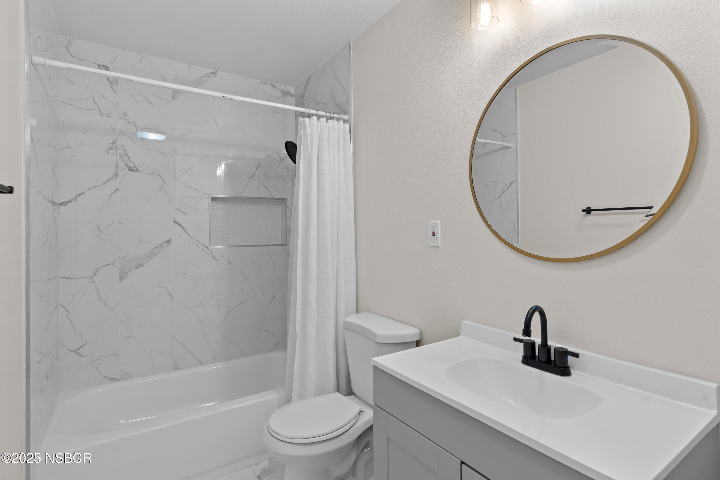 Lompoc, California, 93436, United States, 3 Bedrooms Bedrooms, ,3 BathroomsBathrooms,Residential,For Sale,2011667