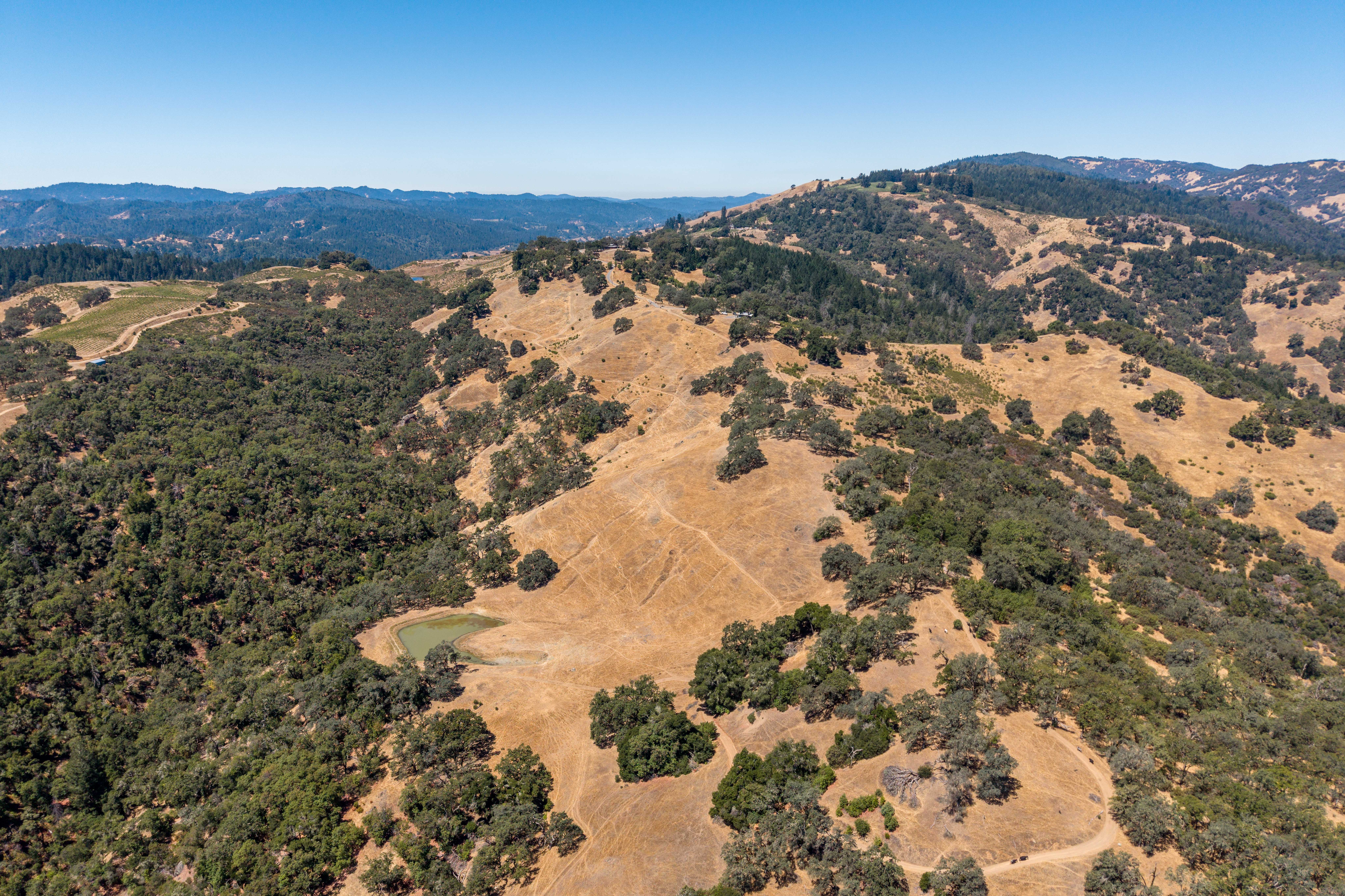  18115 Highlands Ridge Road, Yorkville, CA 95494 - 物件實景