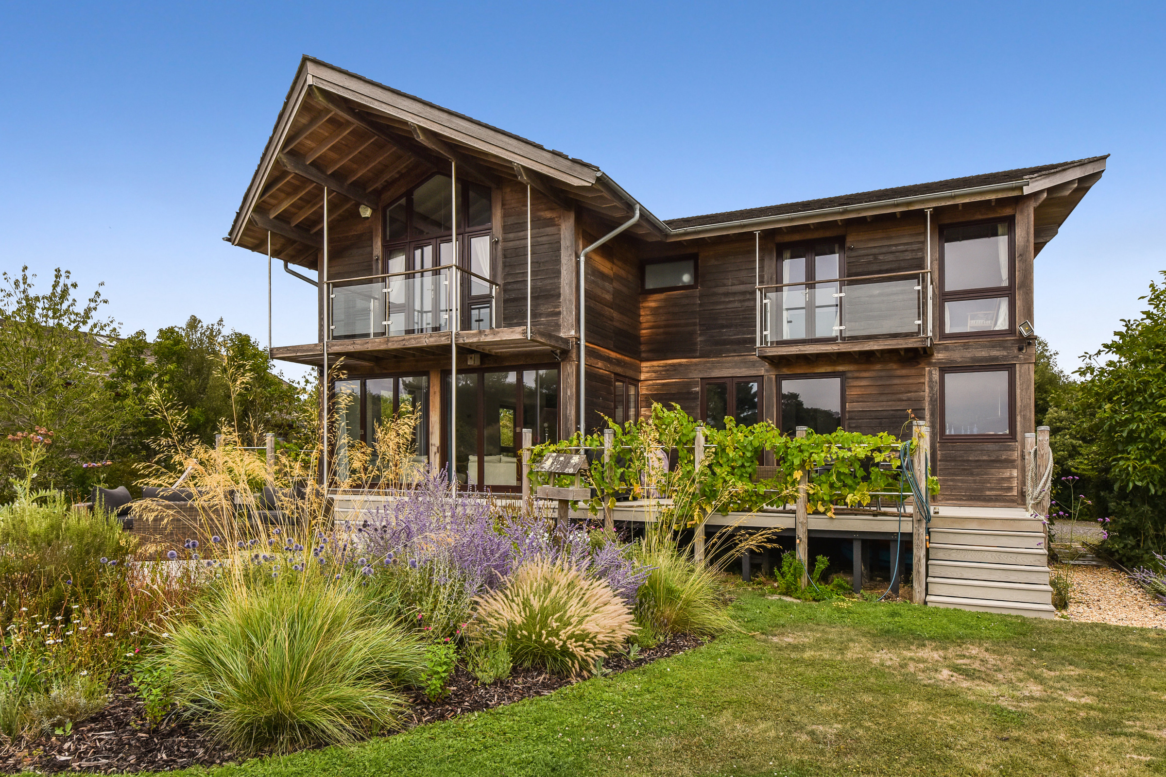  Architect-designed masterpiece with far-reaching views over Furzefield Creek - 物件實景