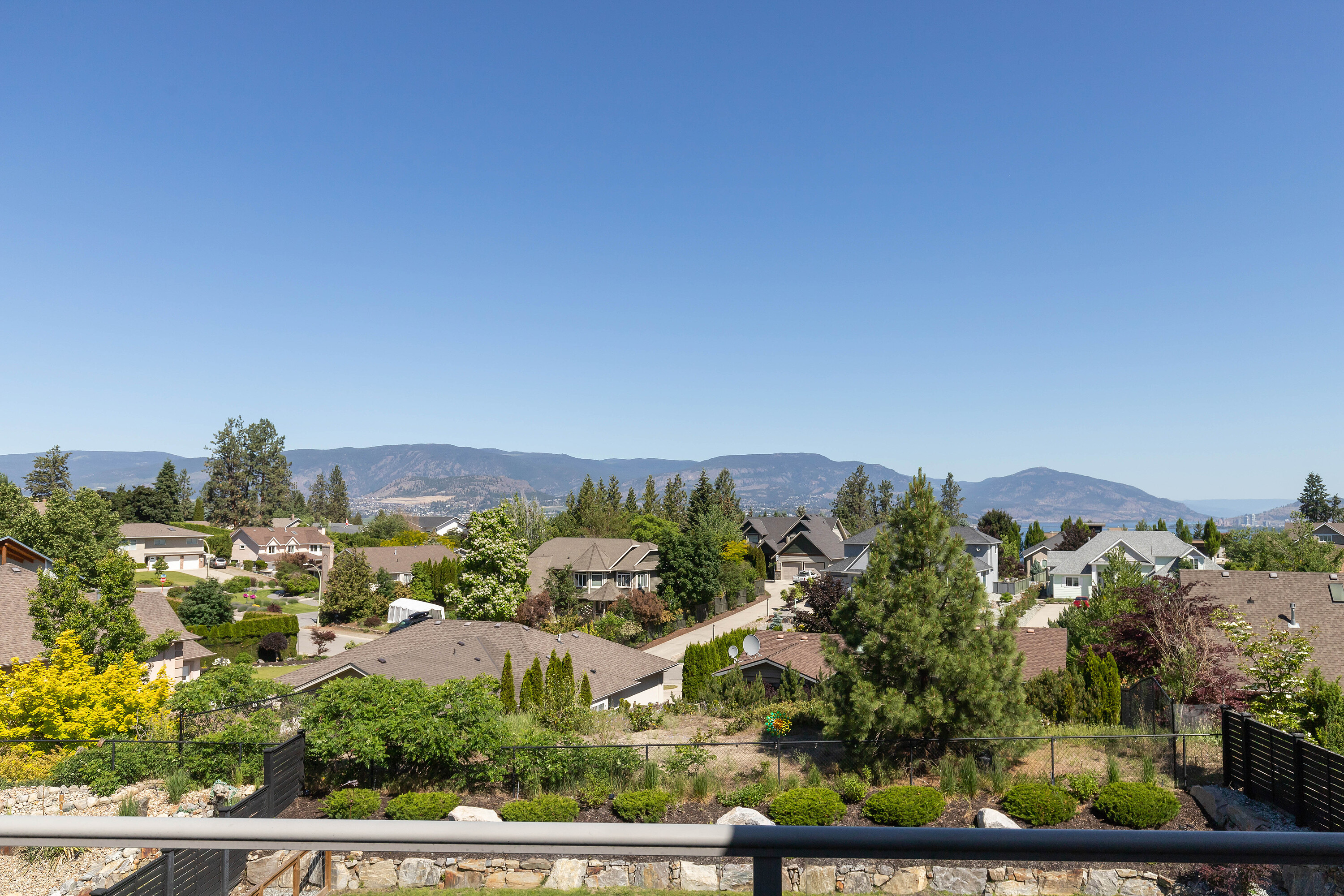  Family Estate in Kettle Valley - 物件實景