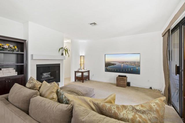 San Diego, California, 92129, United States, 2 Bedrooms Bedrooms, ,2 BathroomsBathrooms,Residential,For Sale,1992569