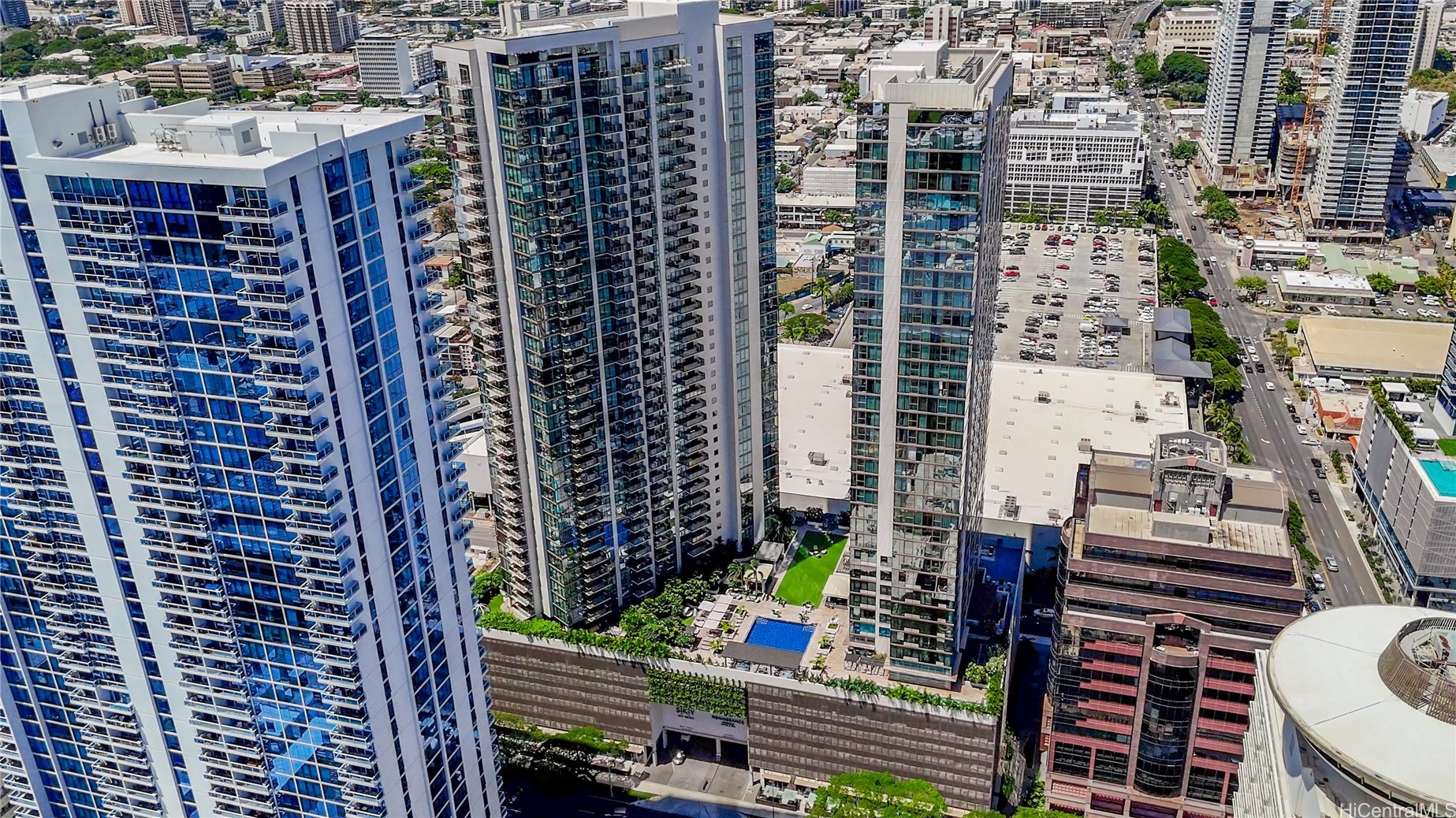 Honolulu, Hawaii, 96814, United States, 2 Bedrooms Bedrooms, ,2 BathroomsBathrooms,Residential,For Sale,1999613