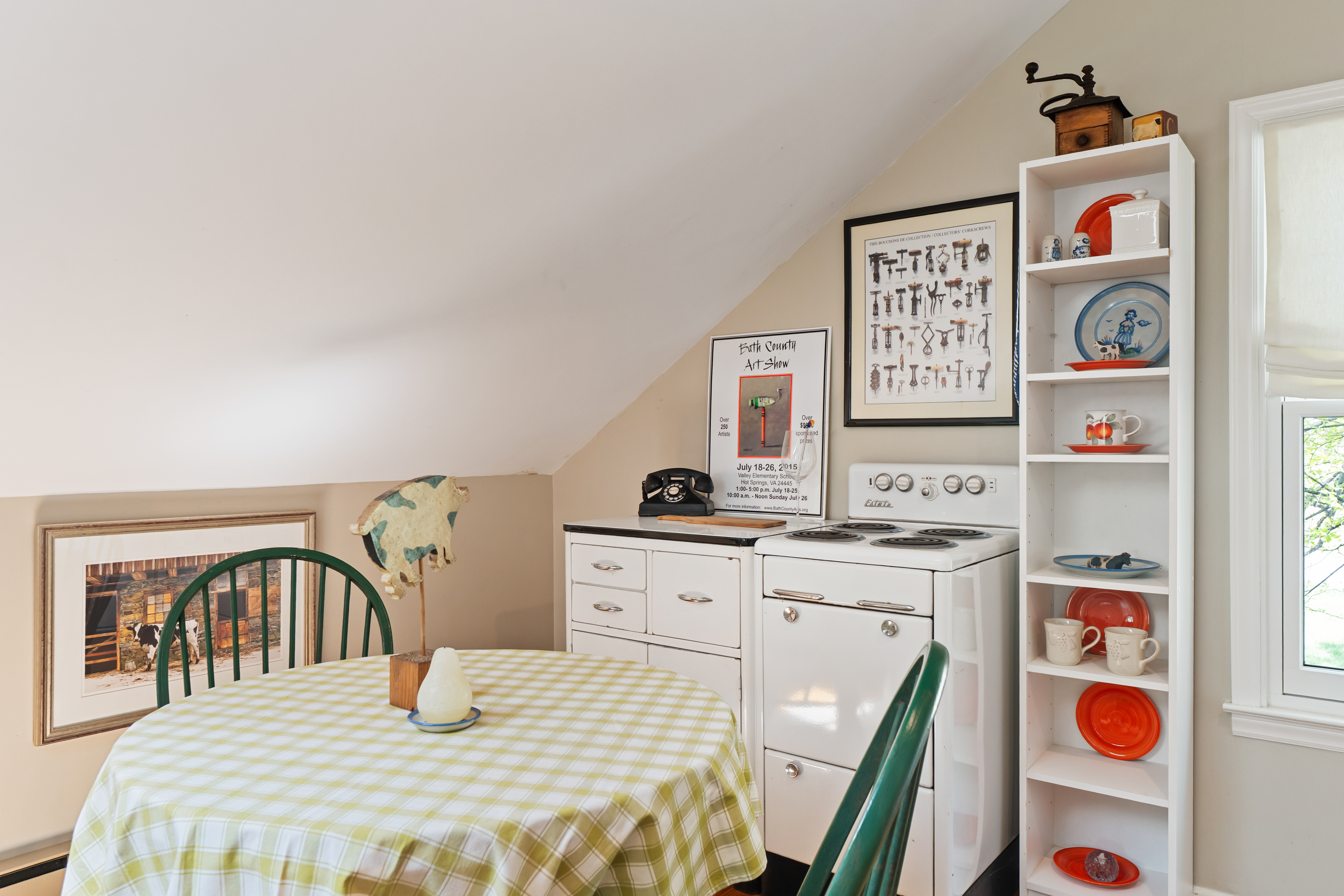  5614 Hot Springs Rd - 物件實景