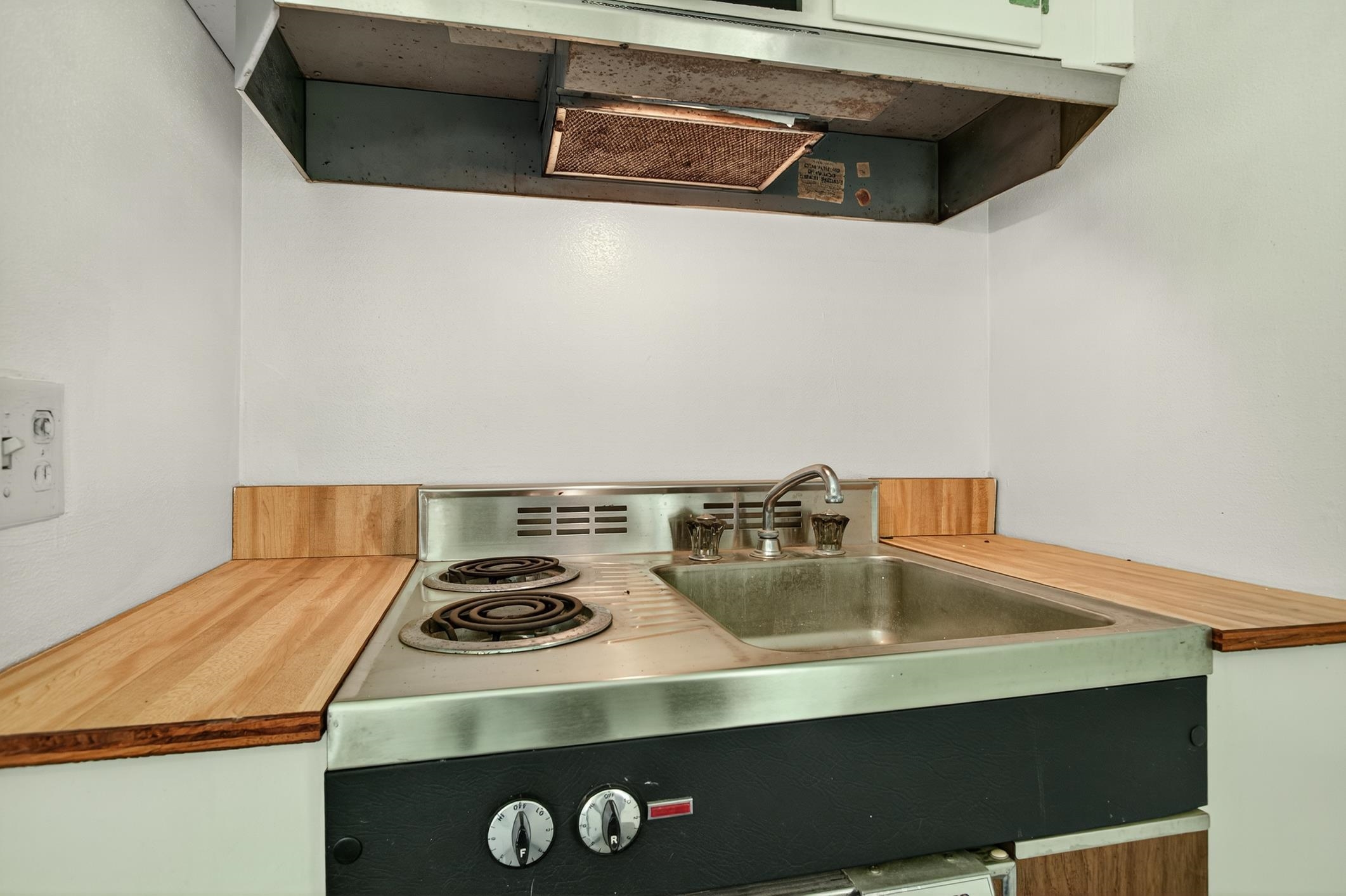 Crescent City, Florida, 32112, United States, 5 Bedrooms Bedrooms, ,3 BathroomsBathrooms,Residential,For Sale,1981097