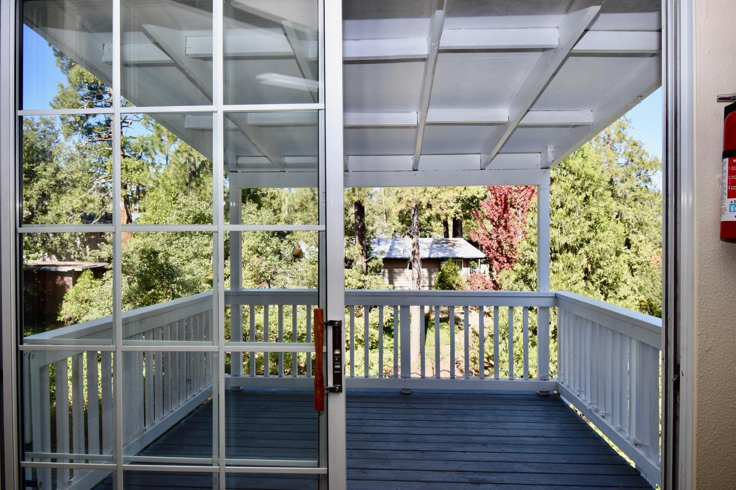 Oakhurst, California, 93644, United States, 4 Bedrooms Bedrooms, ,3 BathroomsBathrooms,Residential,For Sale,1984203