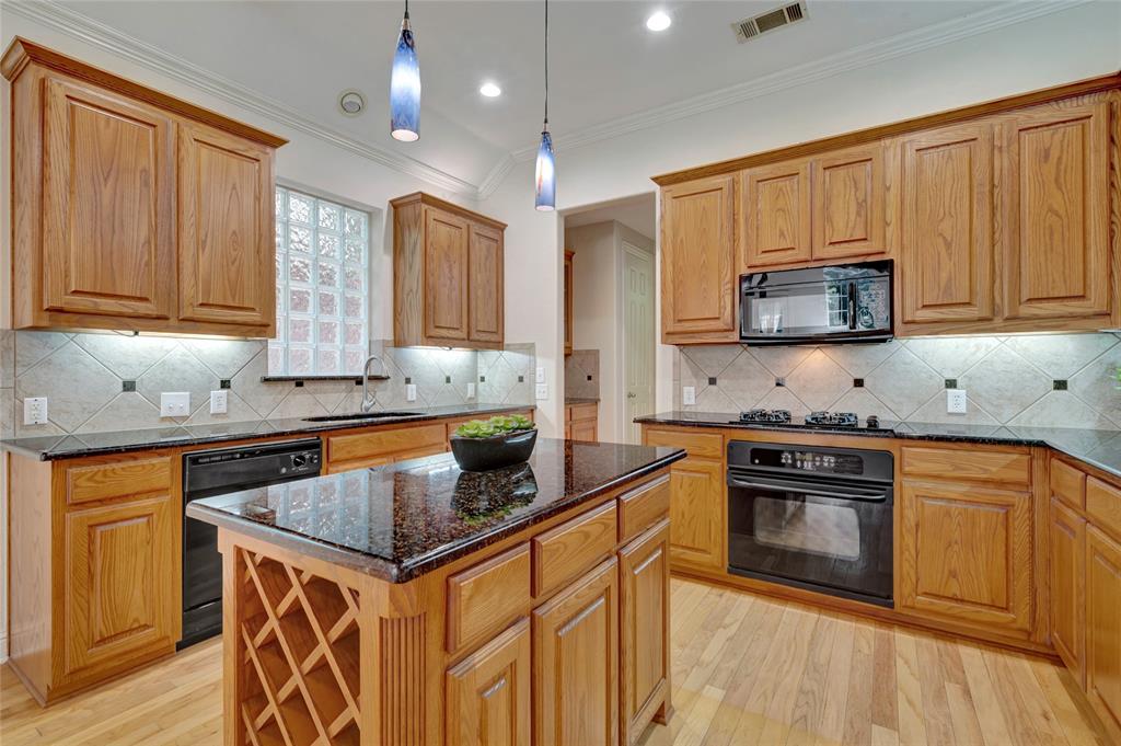 McKinney, Texas, 75072, United States, 3 Bedrooms Bedrooms, ,3 BathroomsBathrooms,Residential,For Sale,1939137