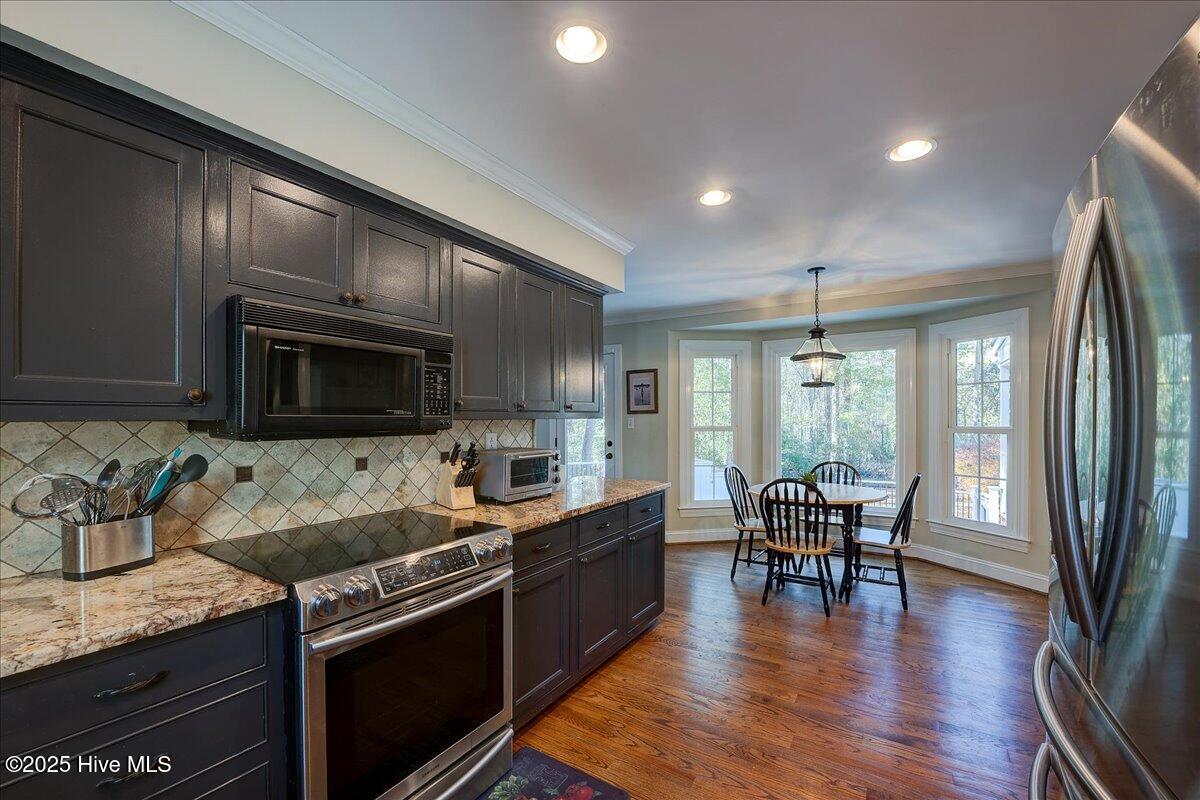 Trent Woods, North Carolina, 28562, United States, 4 Bedrooms Bedrooms, ,3 BathroomsBathrooms,Residential,For Sale,1997785