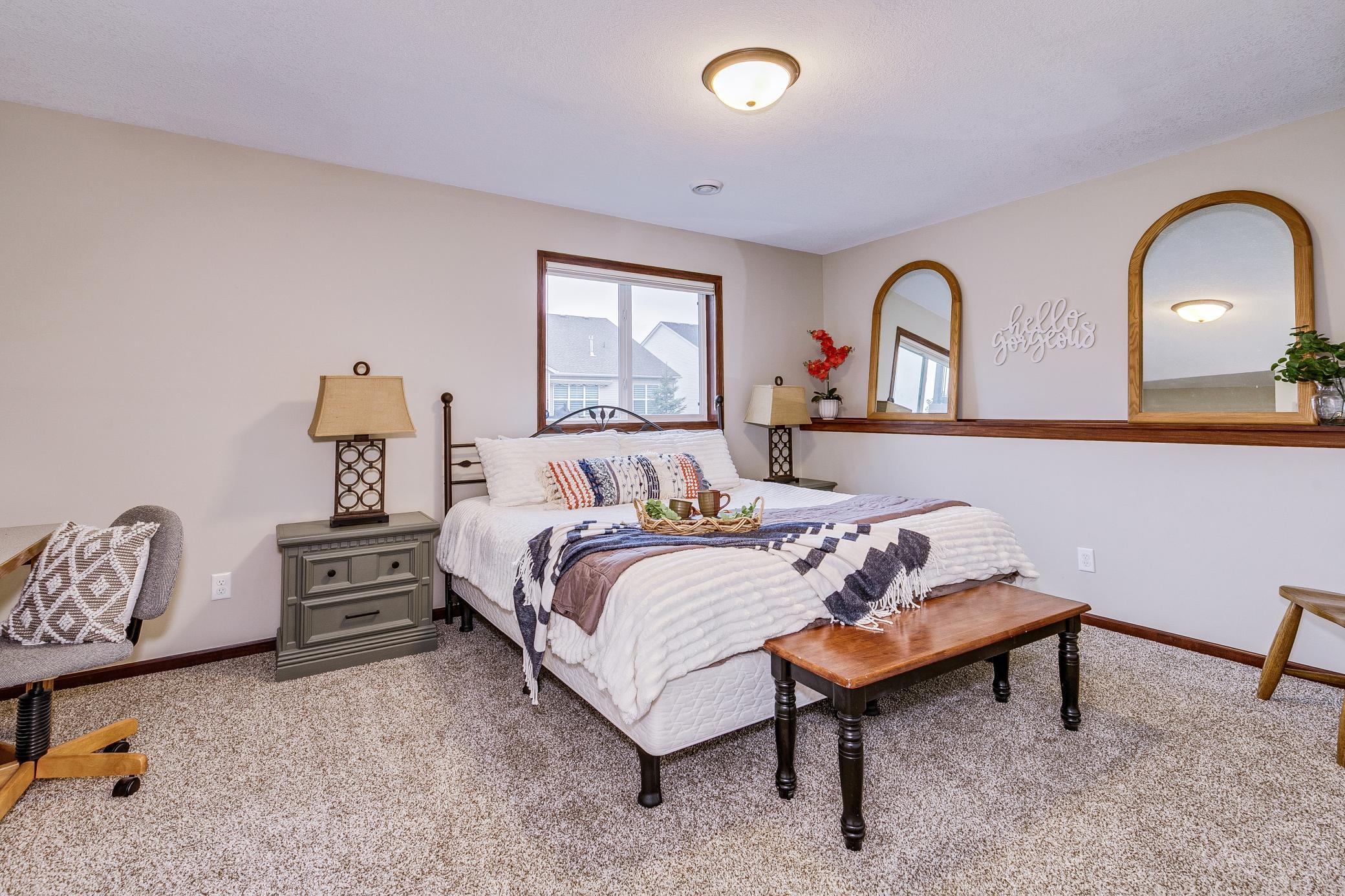 Blaine, Minnesota, 55434, United States, 3 Bedrooms Bedrooms, ,2 BathroomsBathrooms,Residential,For Sale,1933012