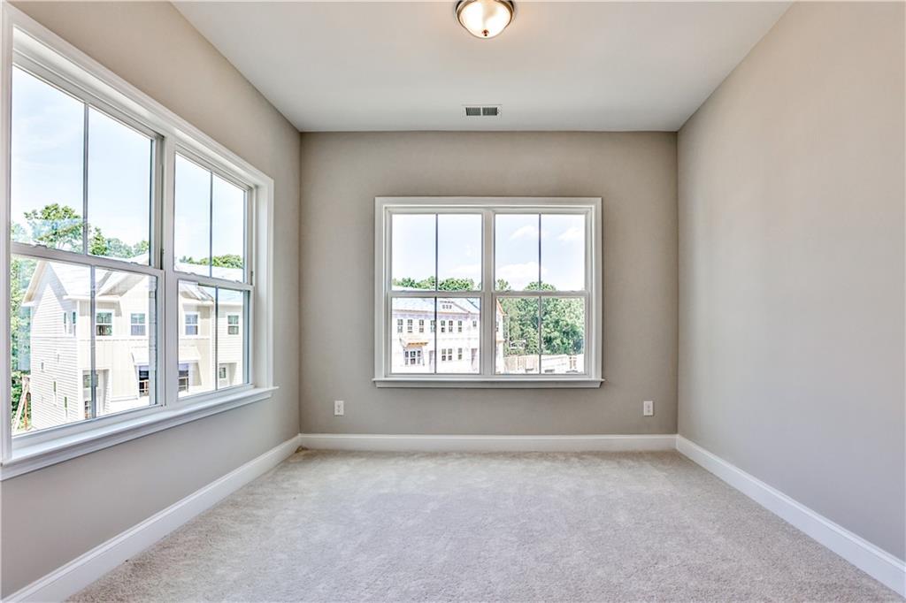 Smyrna, Georgia, 30080, United States, 4 Bedrooms Bedrooms, ,3 BathroomsBathrooms,Residential,For Sale,1991221