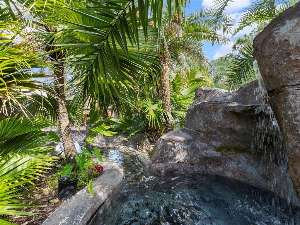 Weeki Wachee, Florida, 34613, United States, 3 Bedrooms Bedrooms, ,2 BathroomsBathrooms,Residential,For Sale,1982337