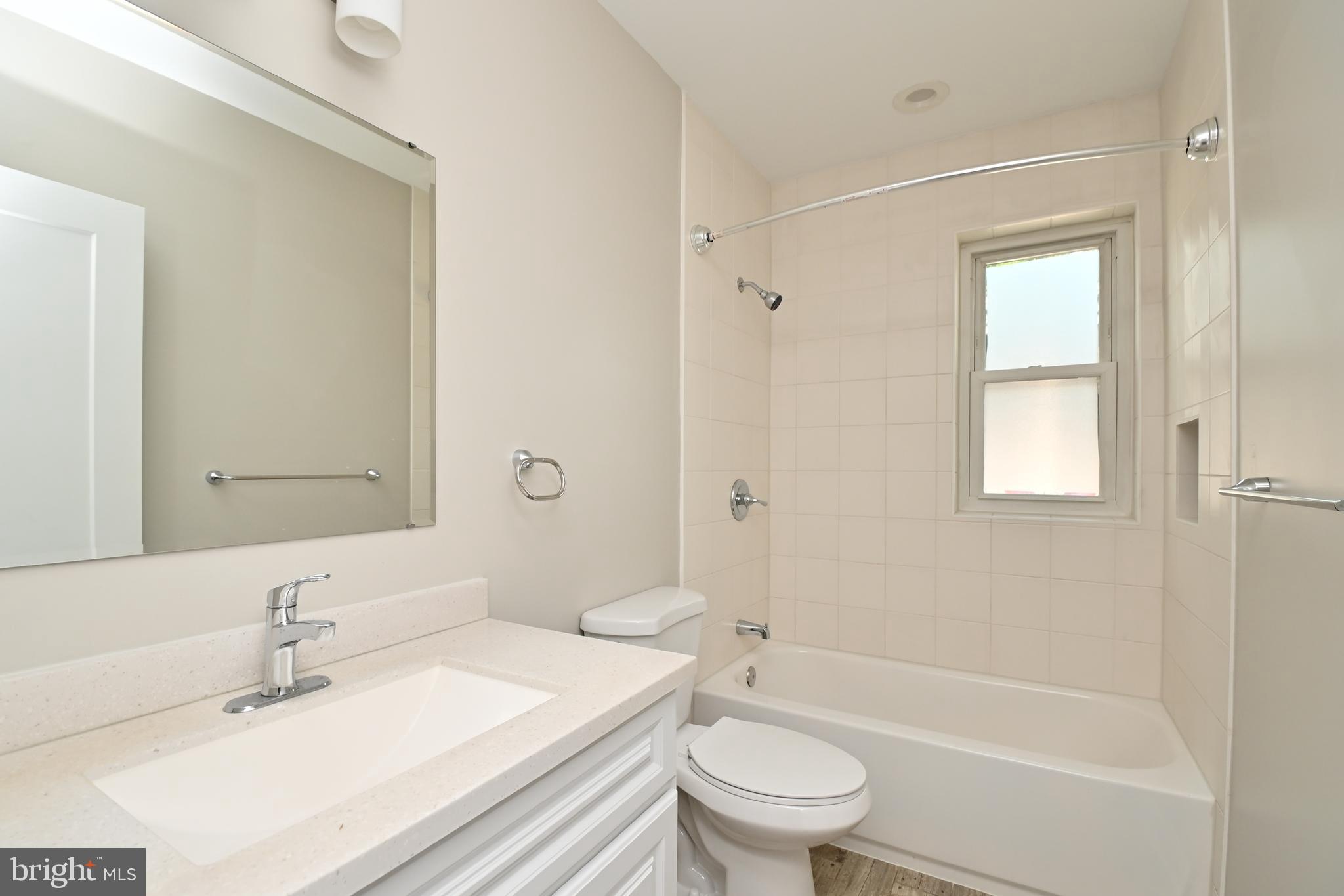 Washington, District of Columbia, 20002, United States, 3 Bedrooms Bedrooms, ,4 BathroomsBathrooms,Residential,For Sale,1931159