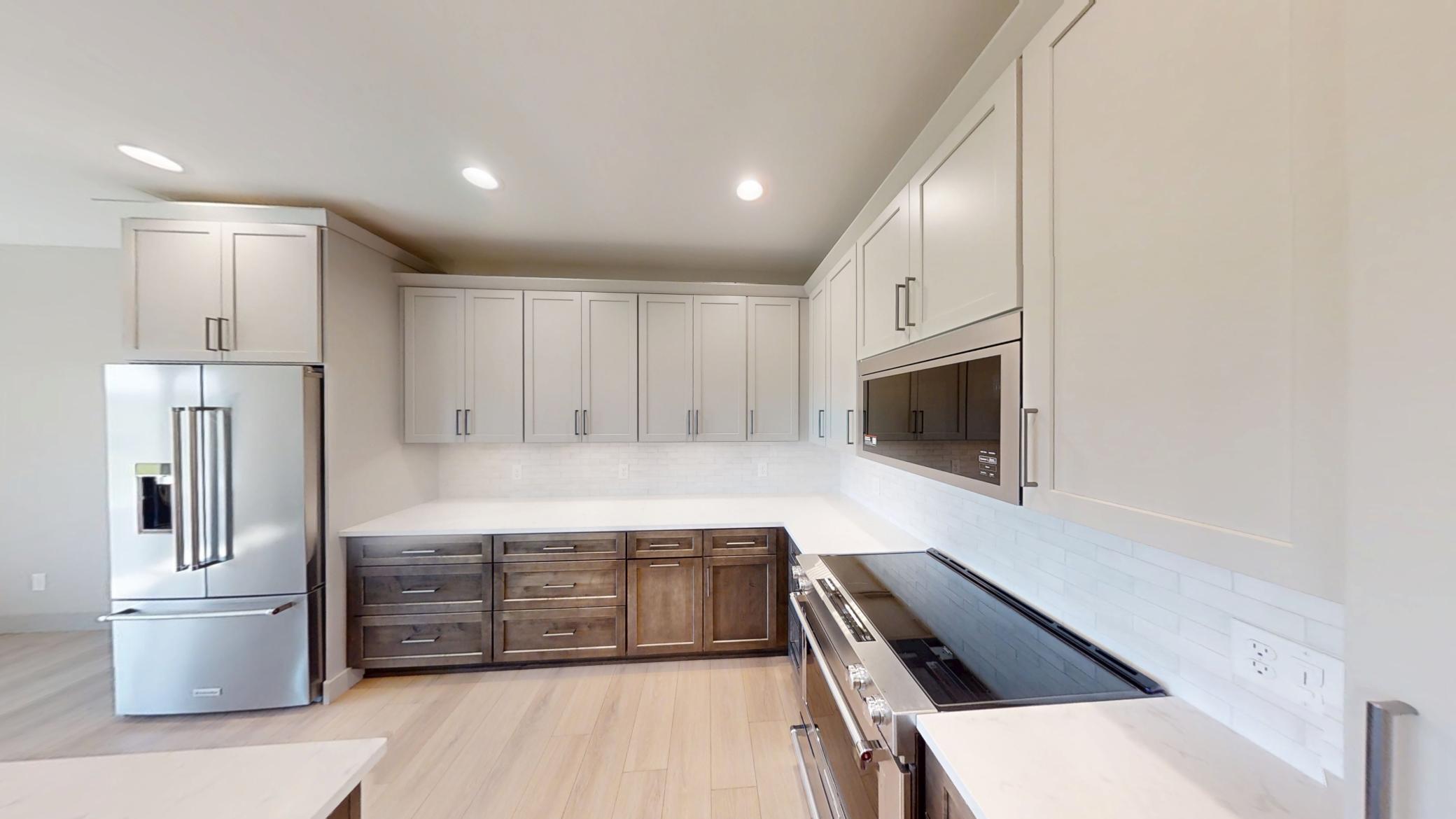 Albert Lea, Minnesota, 56007, United States, 4 Bedrooms Bedrooms, ,2 BathroomsBathrooms,Residential,For Sale,1978307