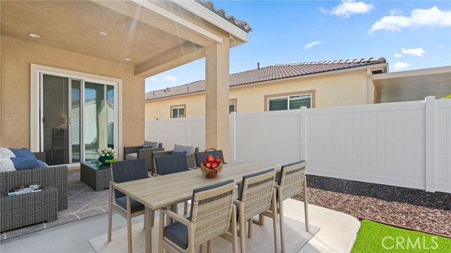 Menifee, California, 92584, United States, 2 Bedrooms Bedrooms, ,2 BathroomsBathrooms,Residential,For Sale,1978729