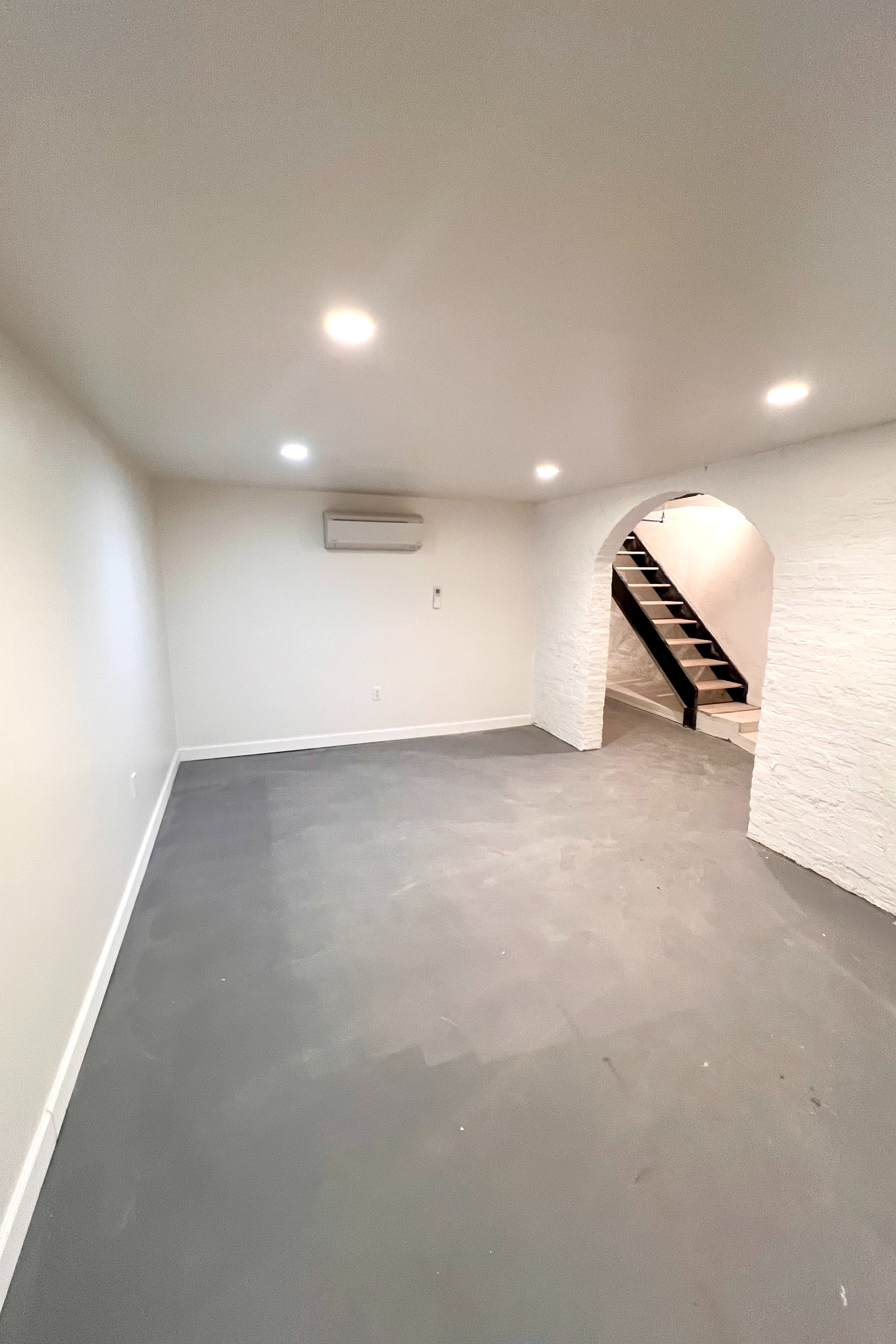  Renovated TH in the Heart of Stuvyesant Heights - 物件實景