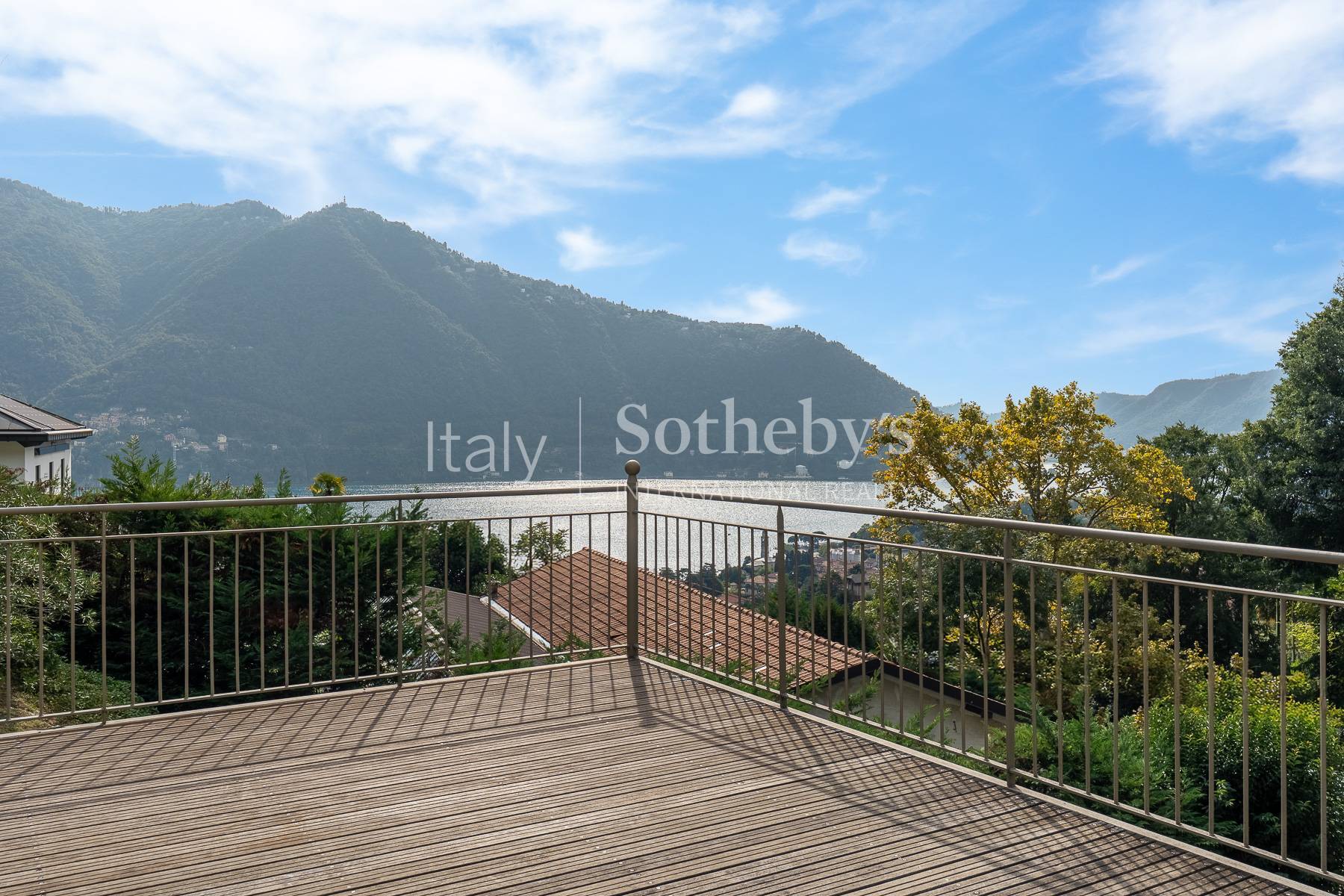  Contemporary Apartment with Breathtaking Lake View - 物件實景