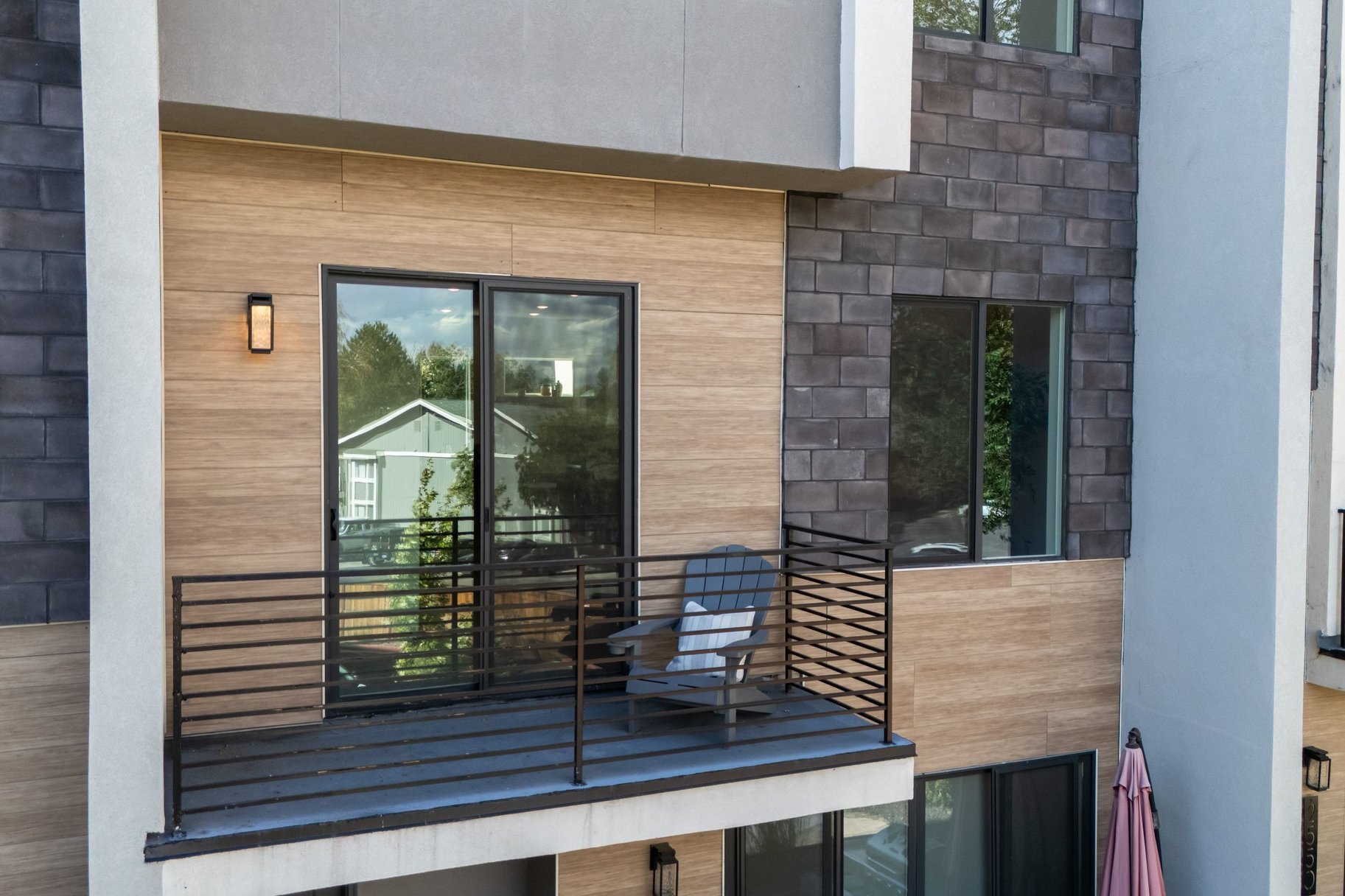 Truckee Riverfront Living in Reno - 物件實景