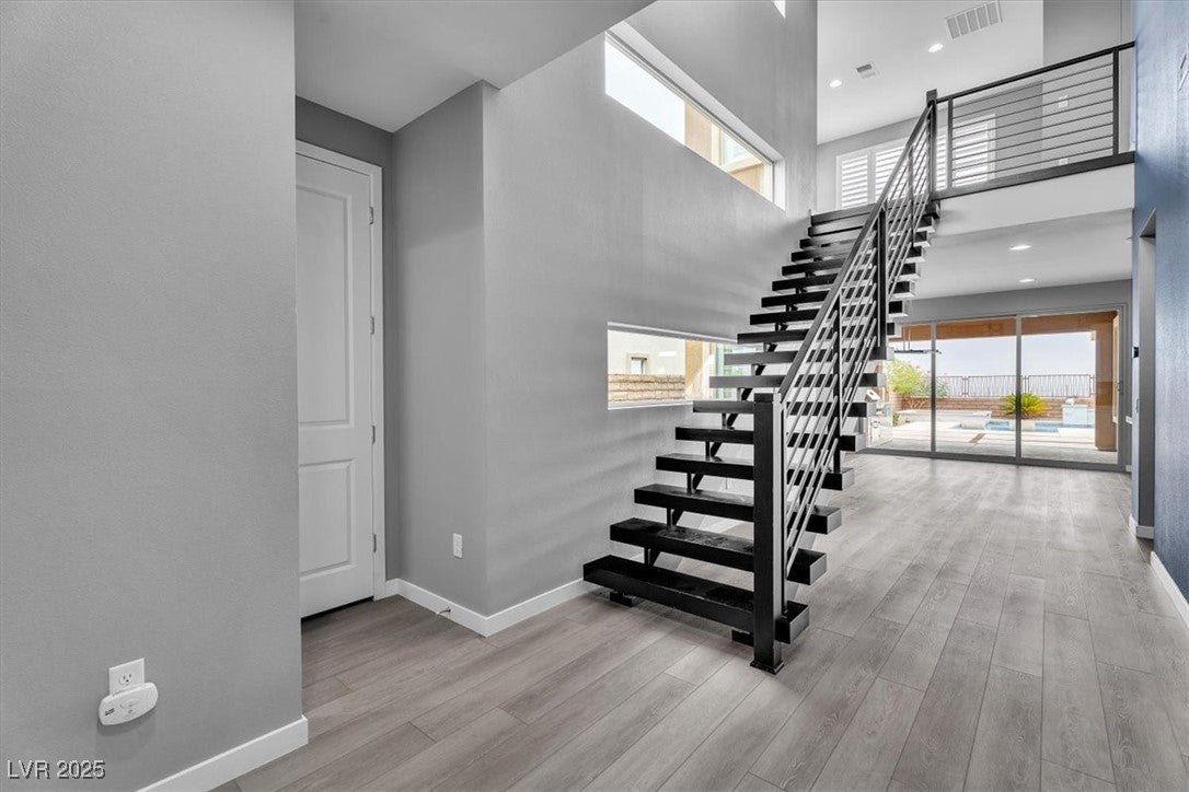 Las Vegas, Nevada, 89138, United States, 3 Bedrooms Bedrooms, ,3 BathroomsBathrooms,Residential,For Sale,1975491