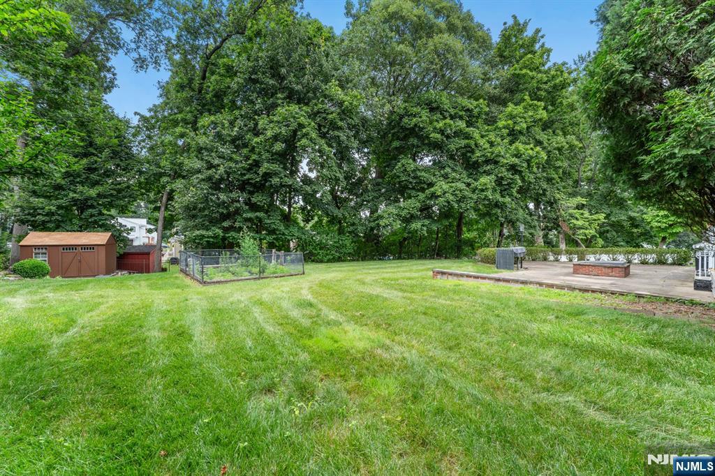 Twp of Washington, New Jersey, 07676, United States, 3 Bedrooms Bedrooms, ,2 BathroomsBathrooms,Residential,For Sale,1885353