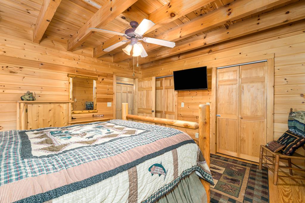 Ellijay, Georgia, 30540, United States, 3 Bedrooms Bedrooms, ,2 BathroomsBathrooms,Residential,For Sale,1972067