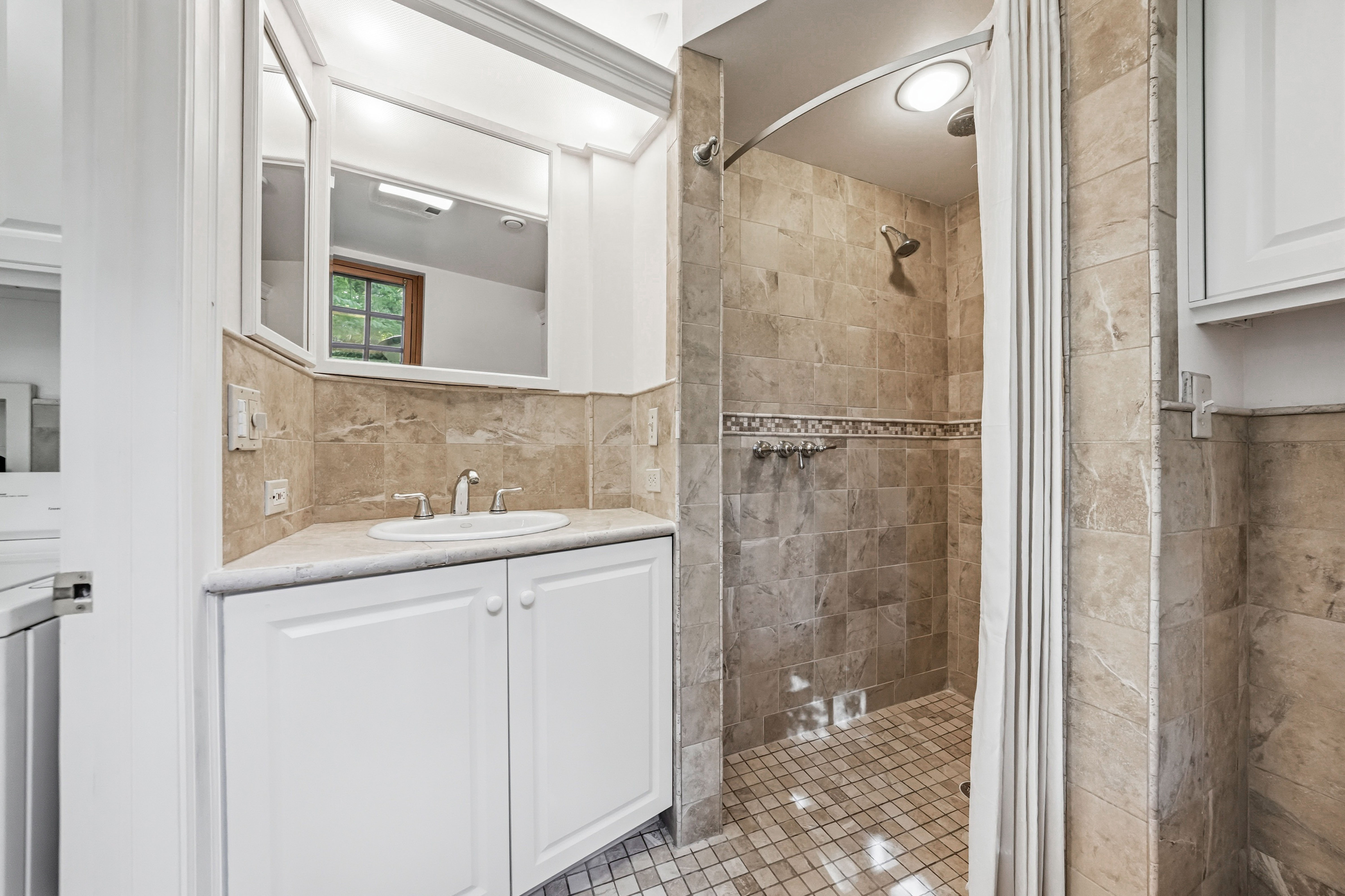  443 Saint Davids Avenue, Saint Davids, PA 19087 - 物件實景